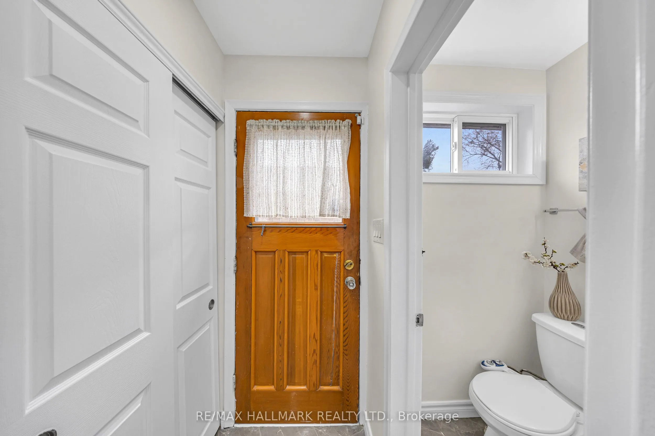 35 Rowallan Drive