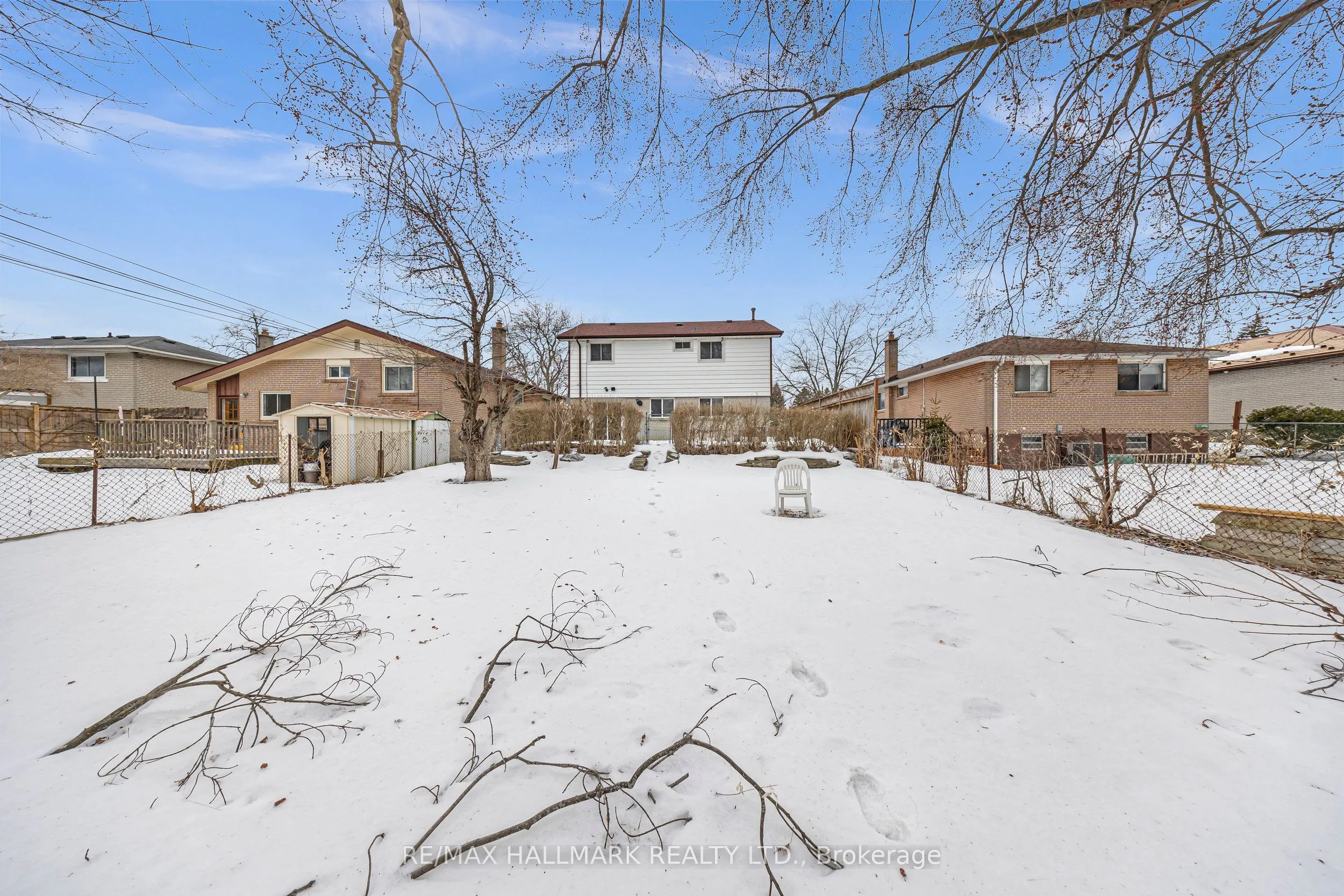 35 Rowallan Drive