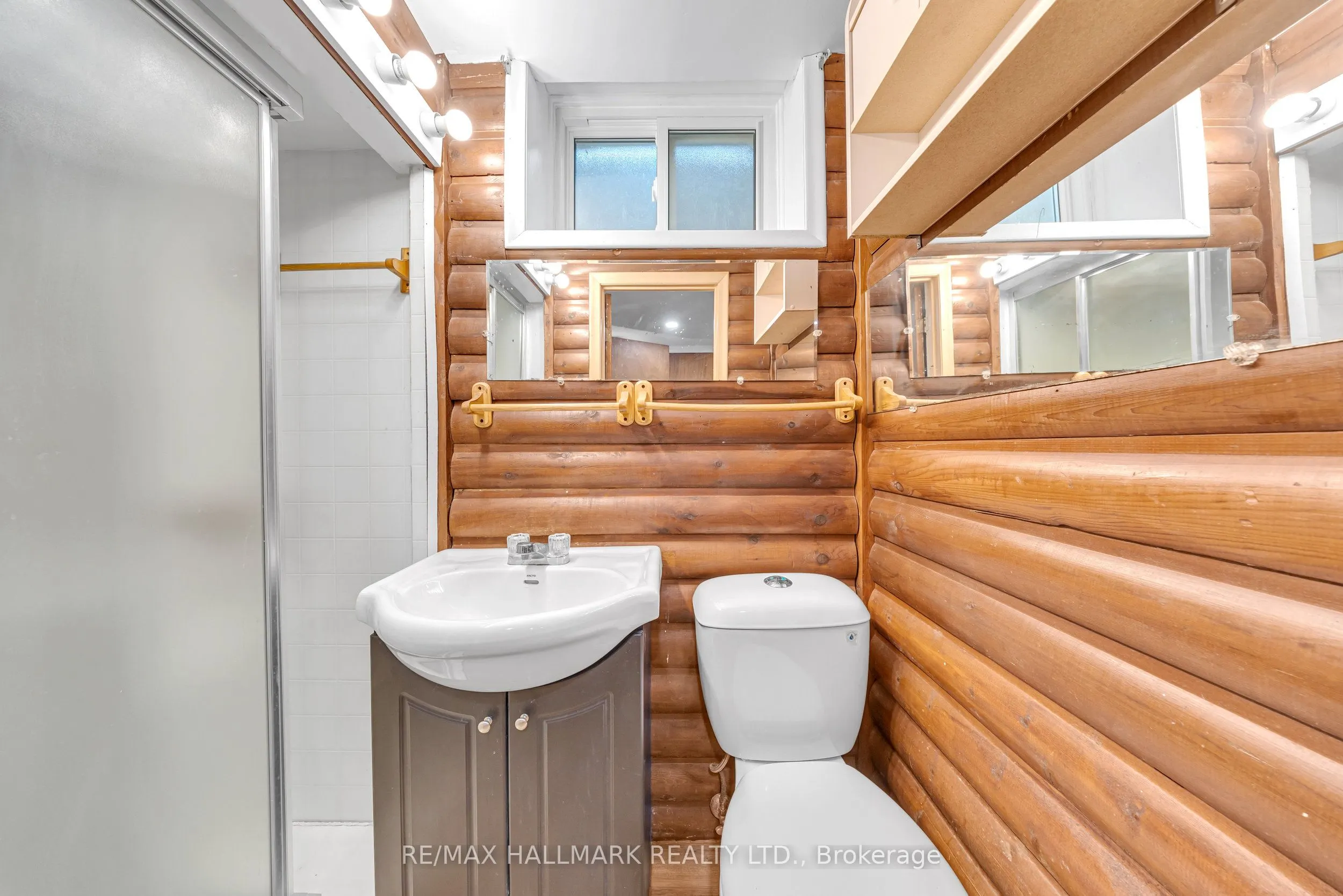 35 Rowallan Drive