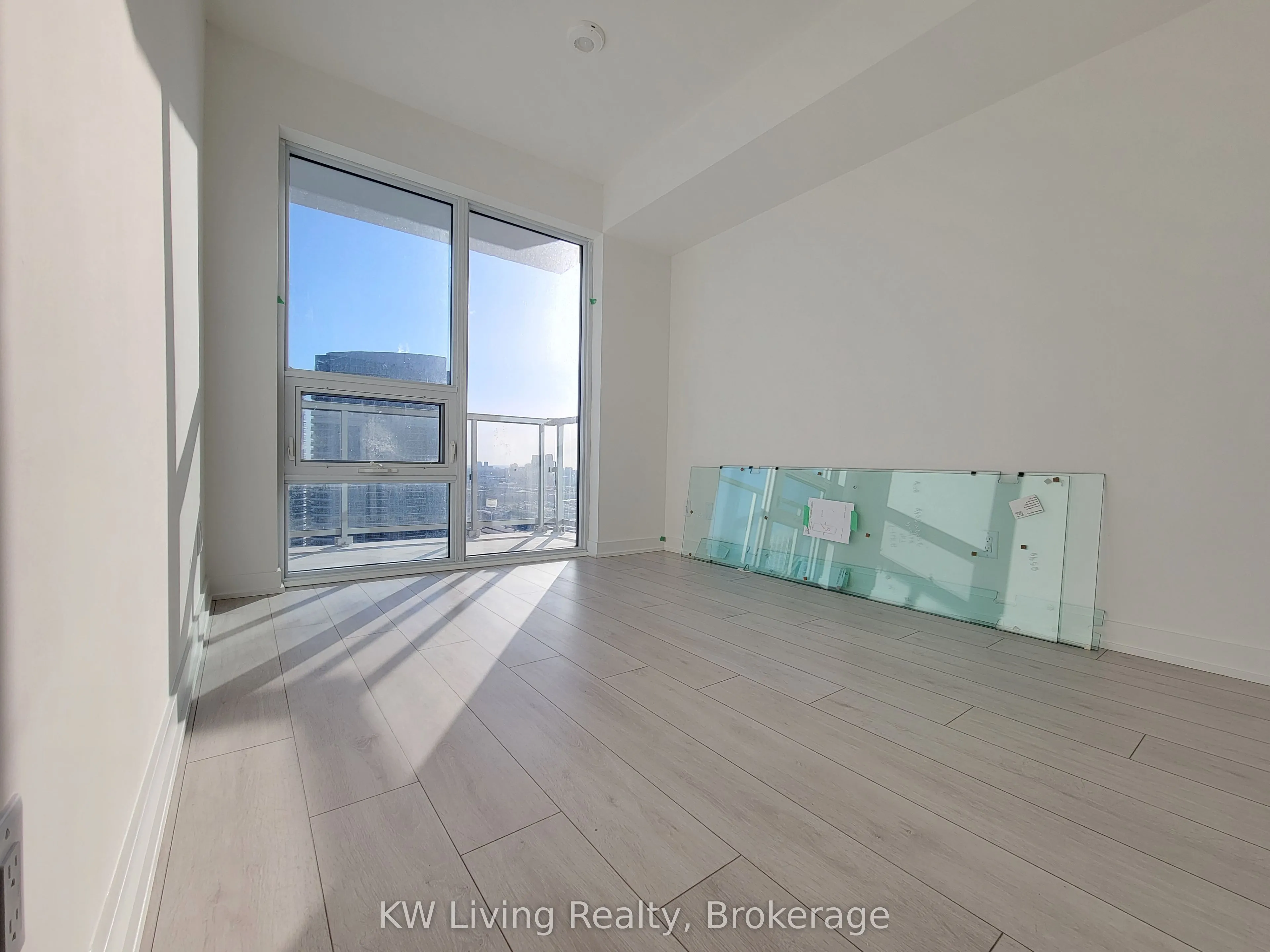 2033 Kennedy Road, #3107