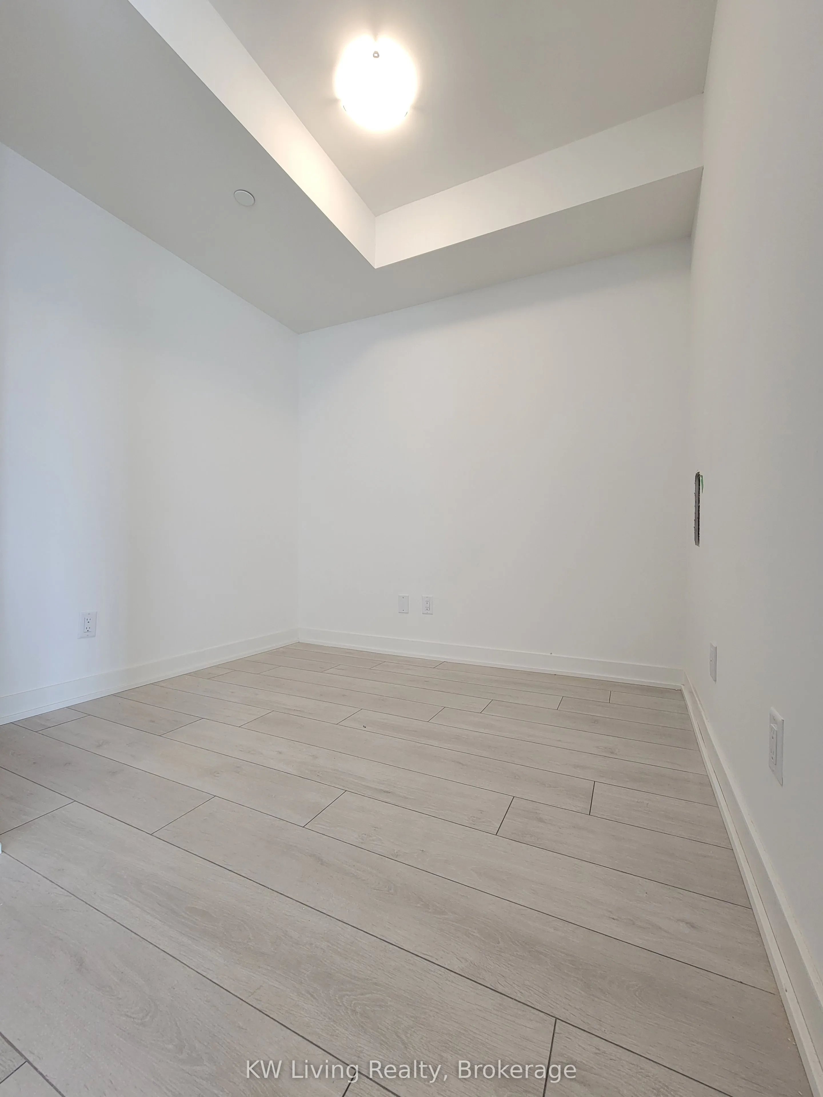 2033 Kennedy Road, #3107