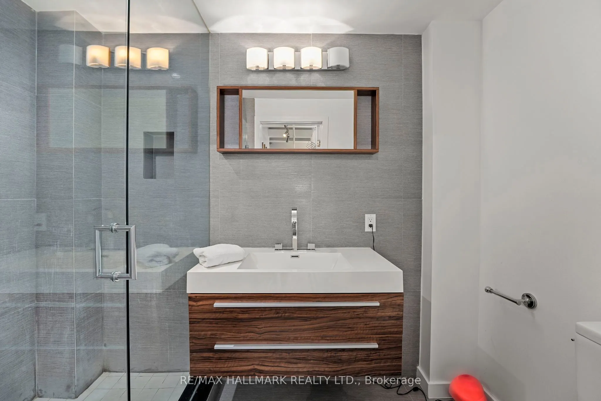 1173 Dundas Street E, #226
