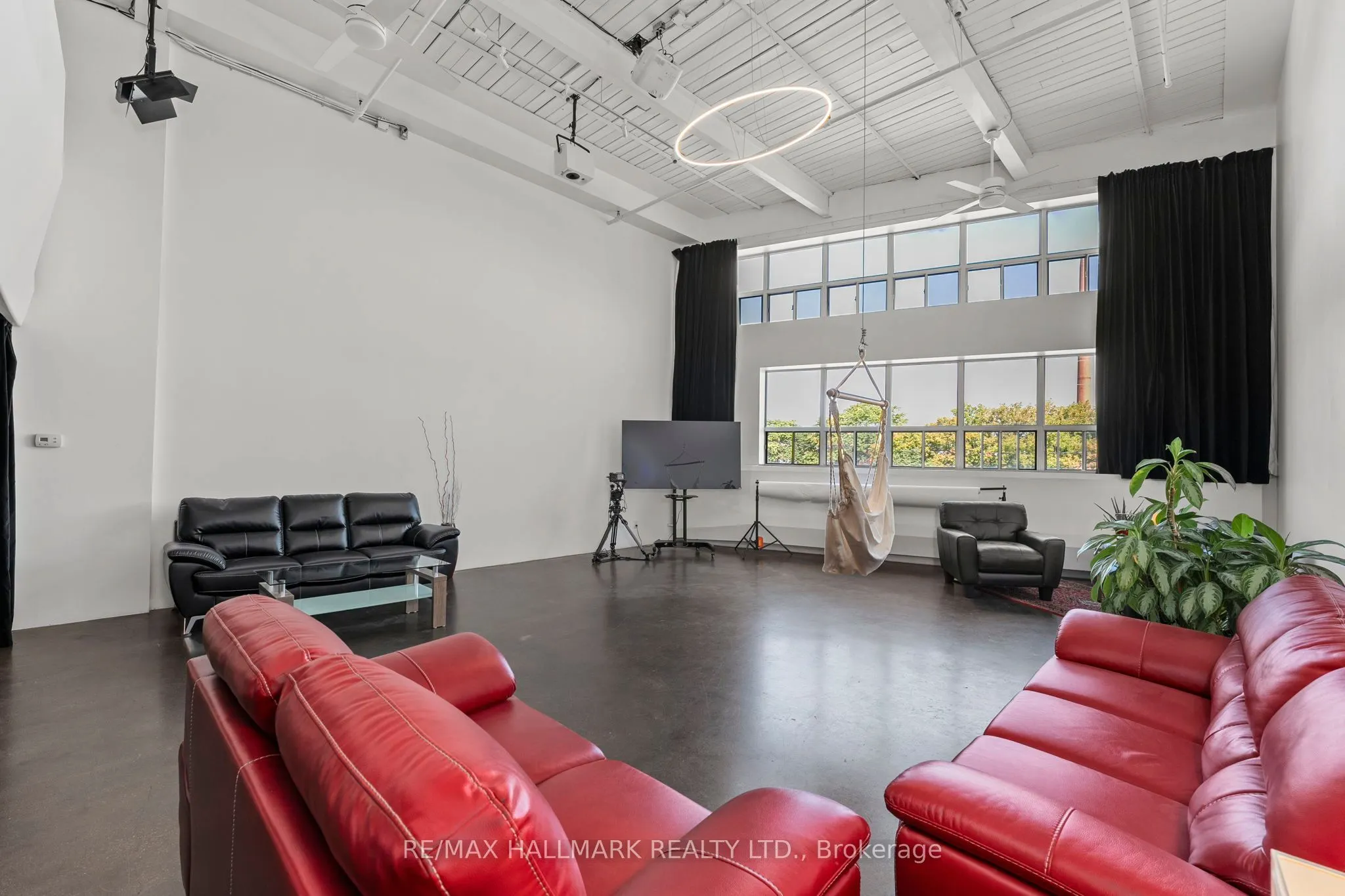 1173 Dundas Street E, #226