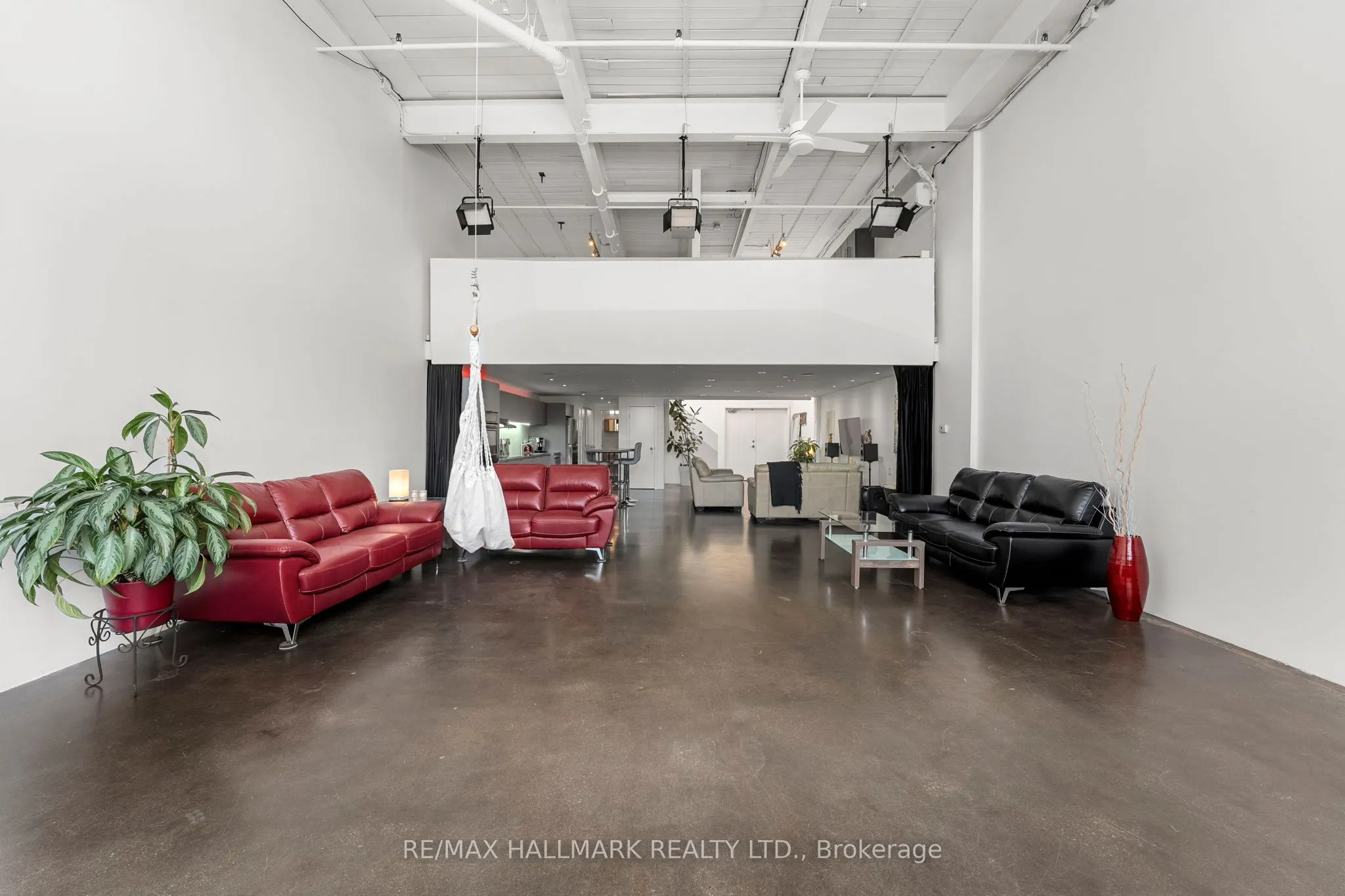 1173 Dundas Street E, #226