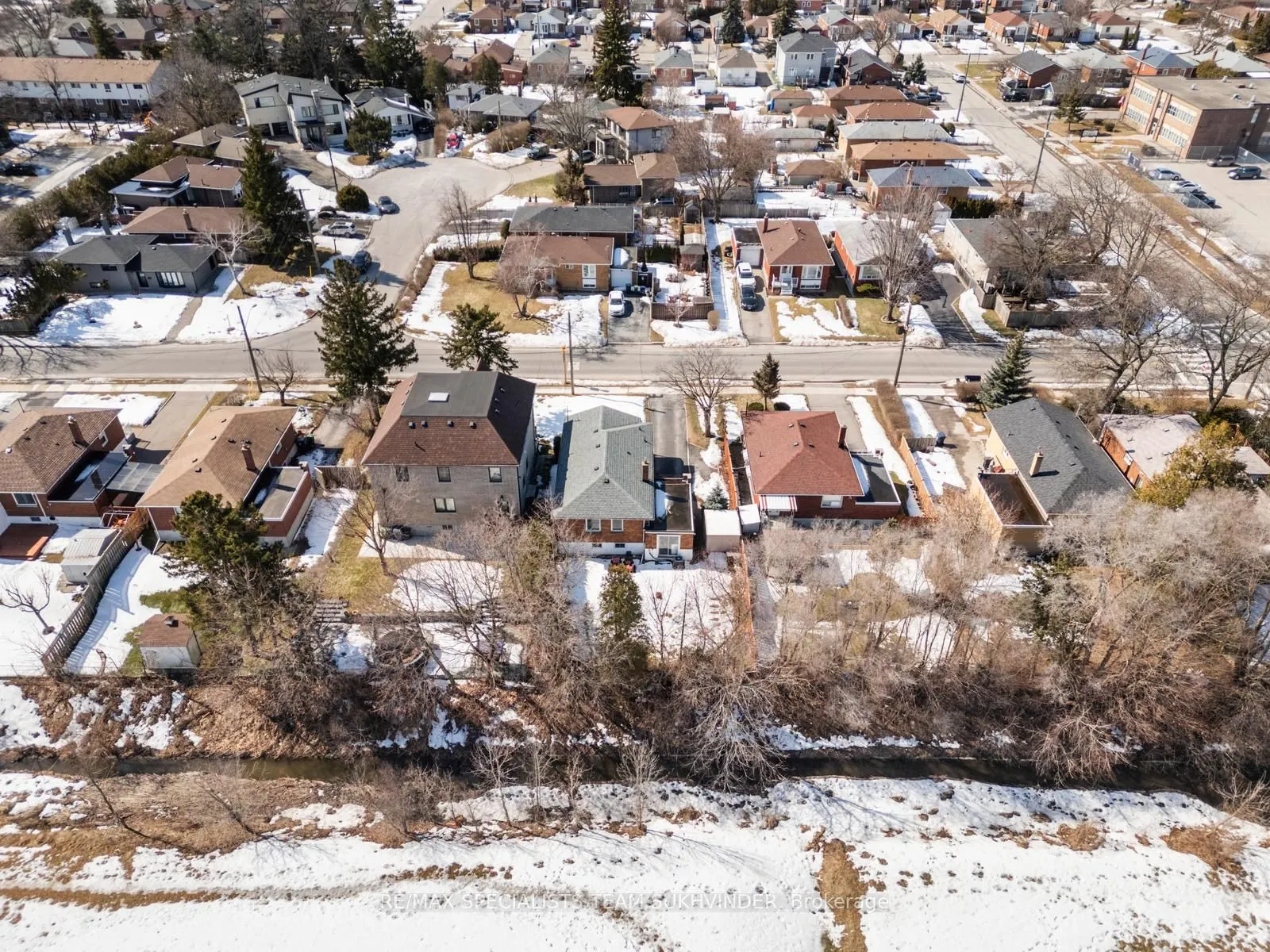 21 White Abbey Park