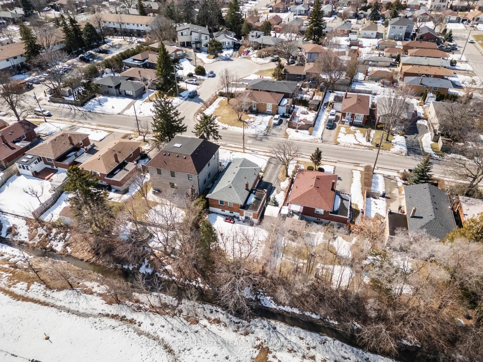 21 White Abbey Park