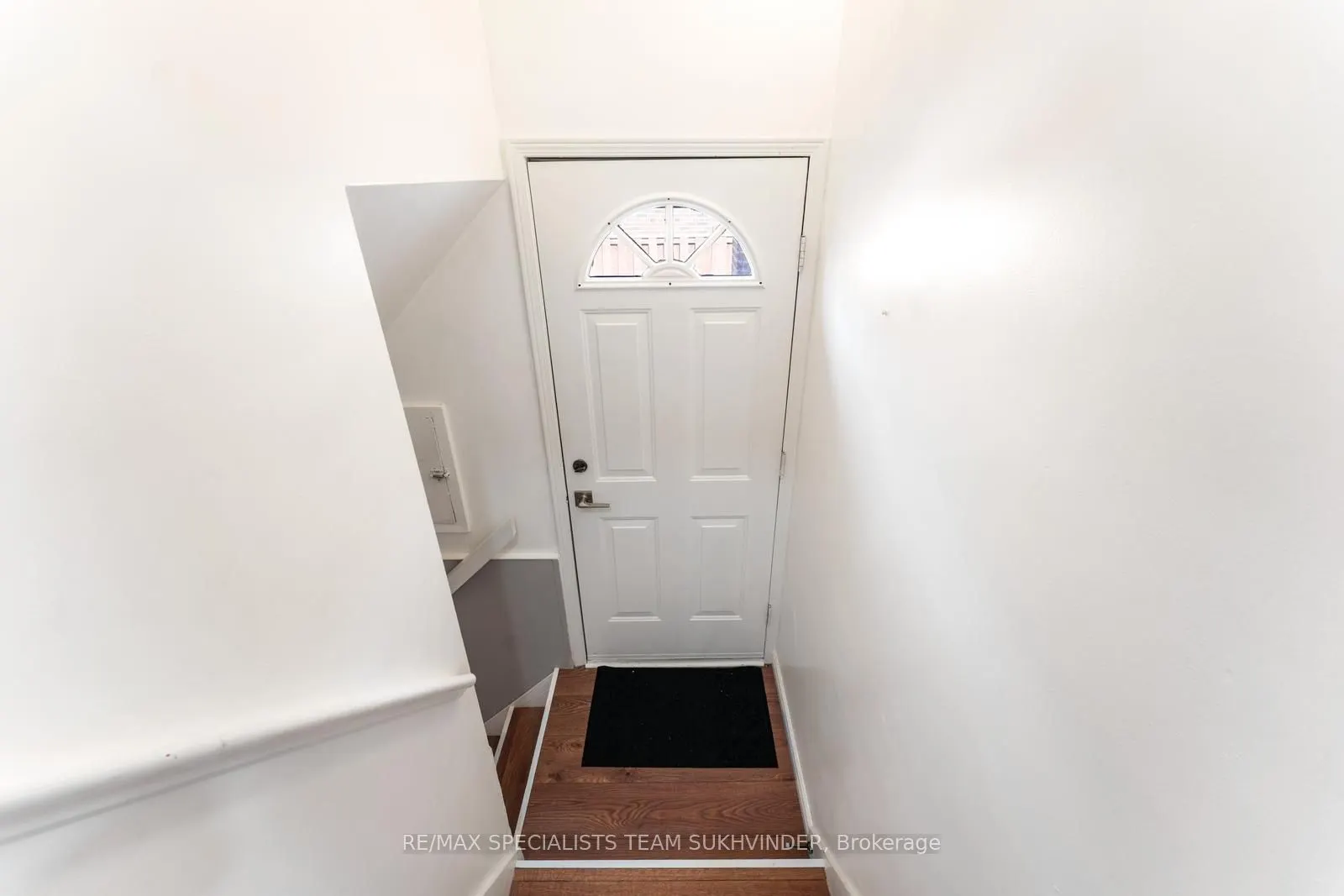 21 White Abbey Park