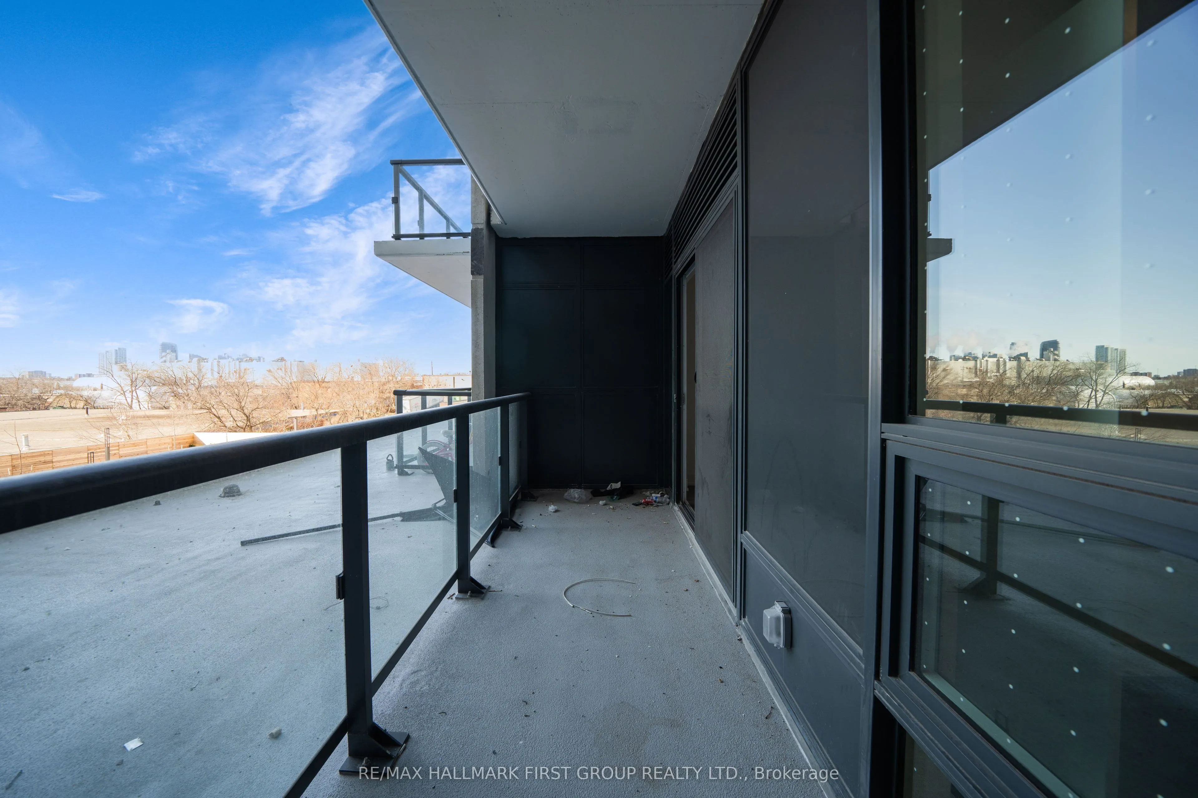 1350 Ellesmere Road, #301