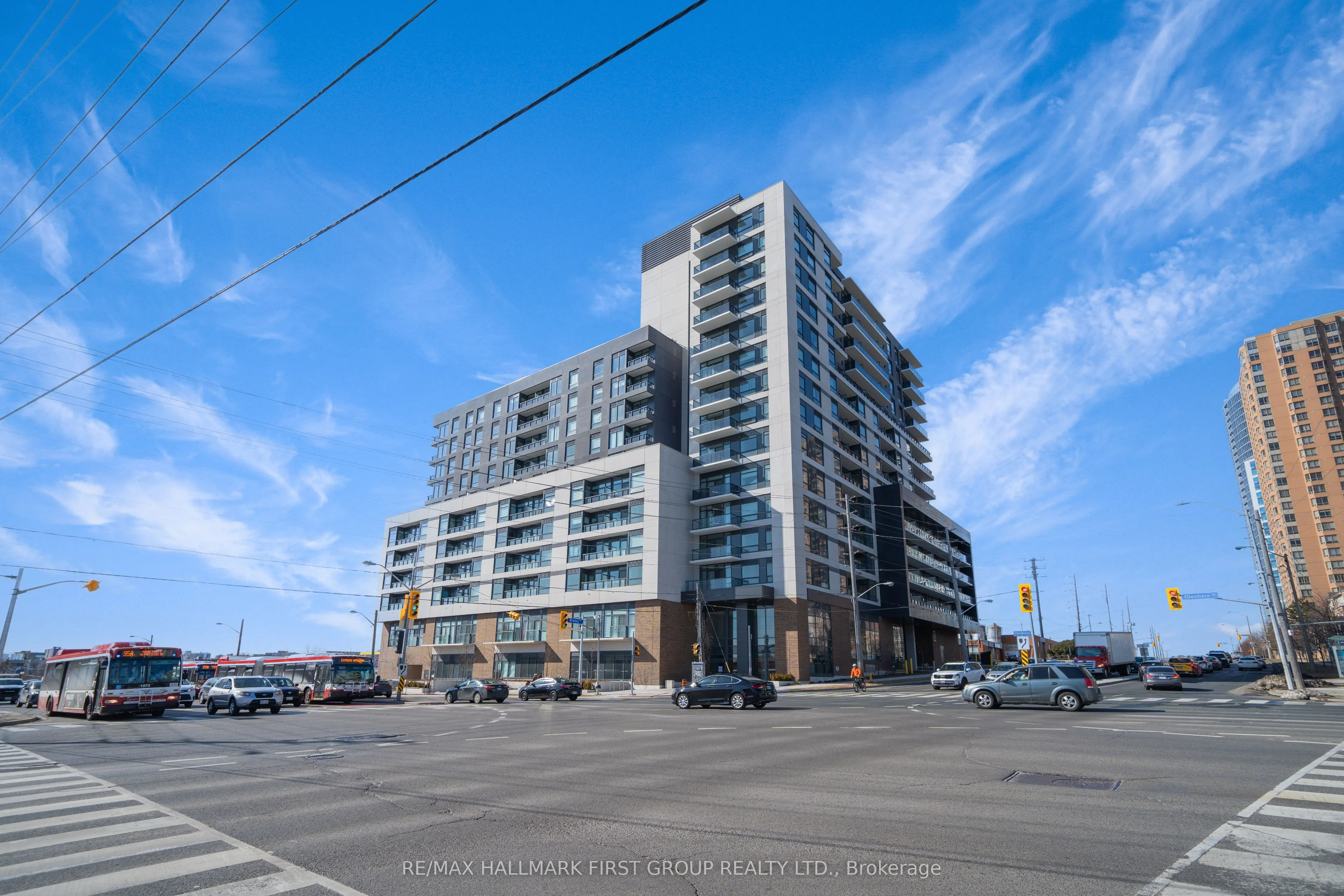 1350 Ellesmere Road, #301