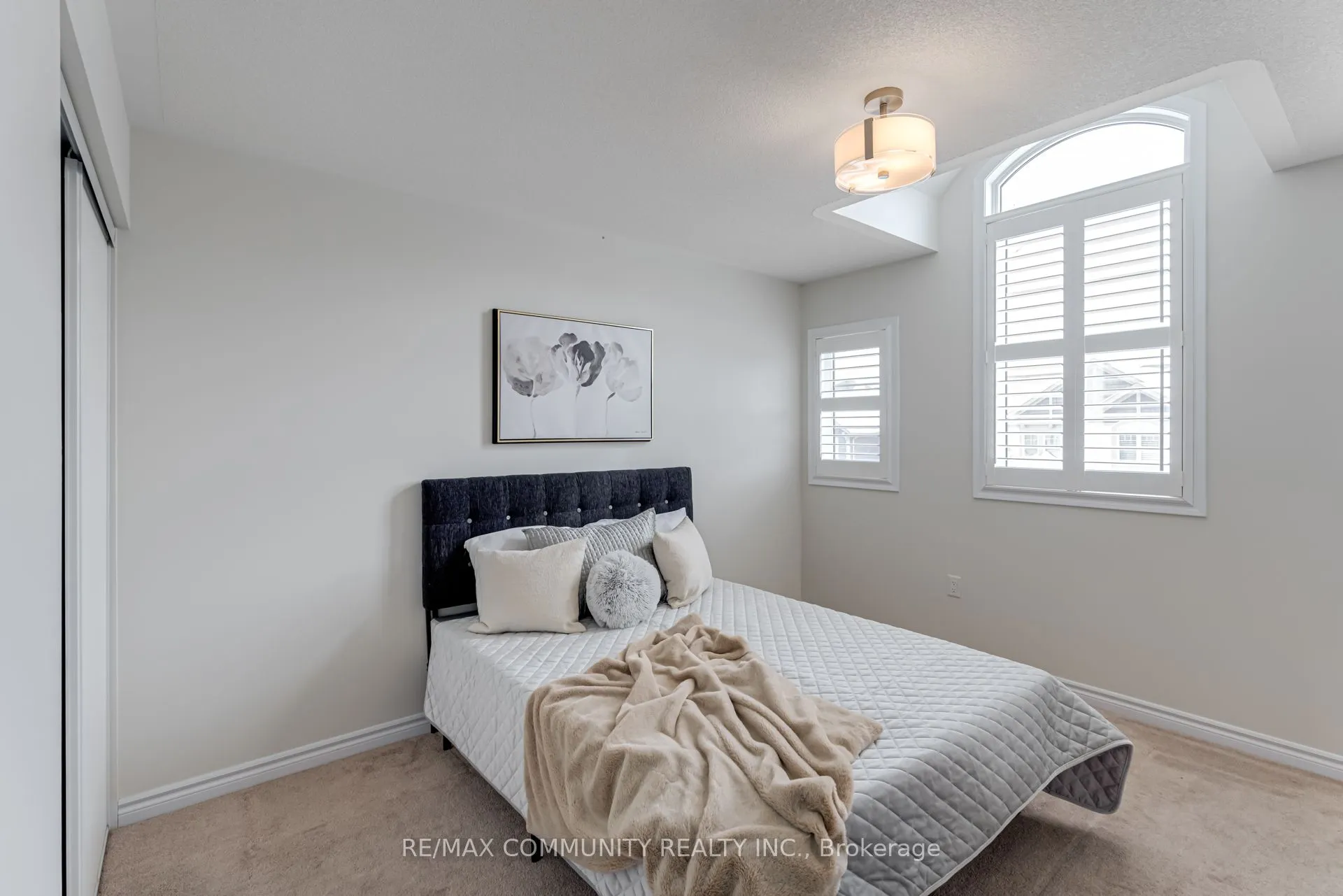 1044 Cameo Street