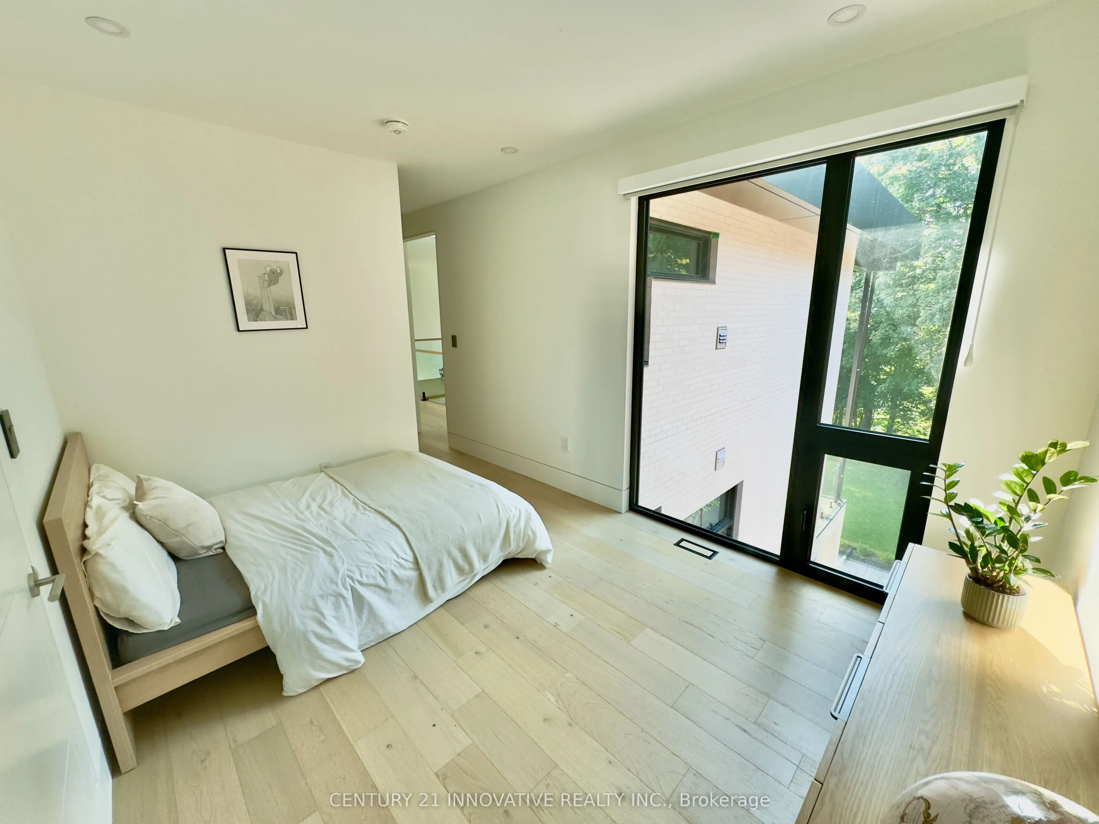 10 Haida Court