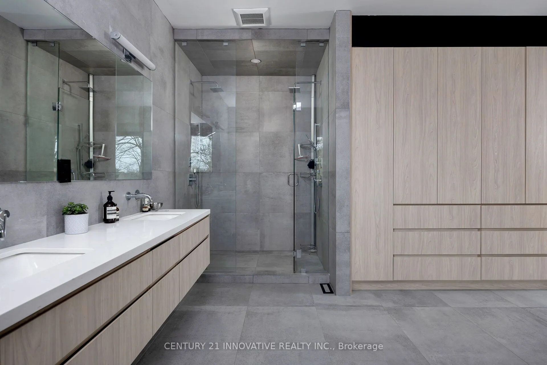 10 Haida Court