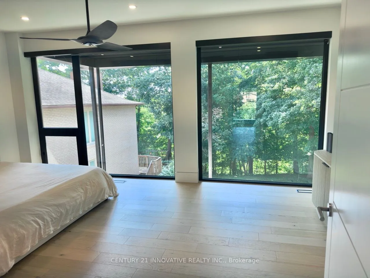 10 Haida Court