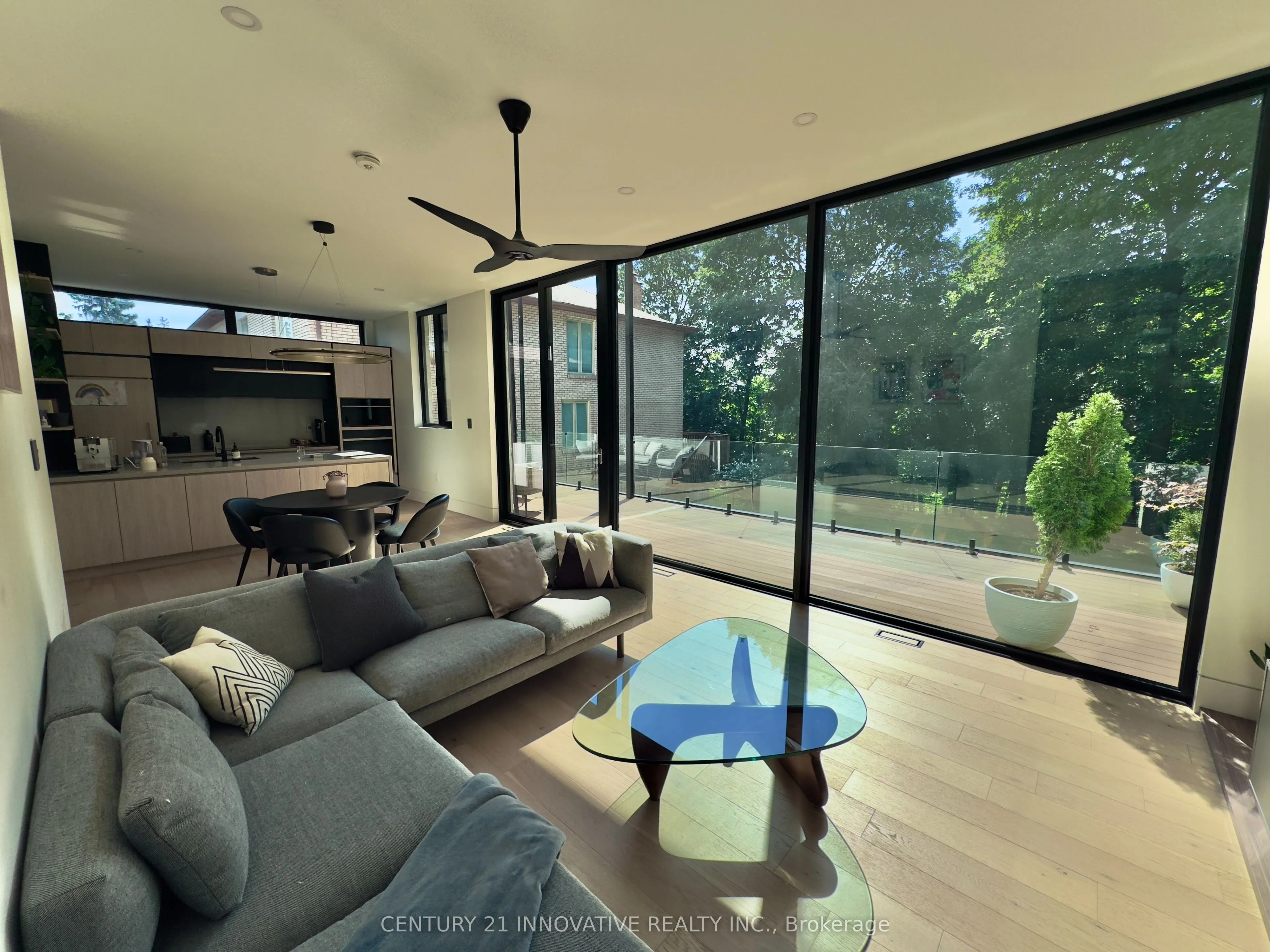 10 Haida Court