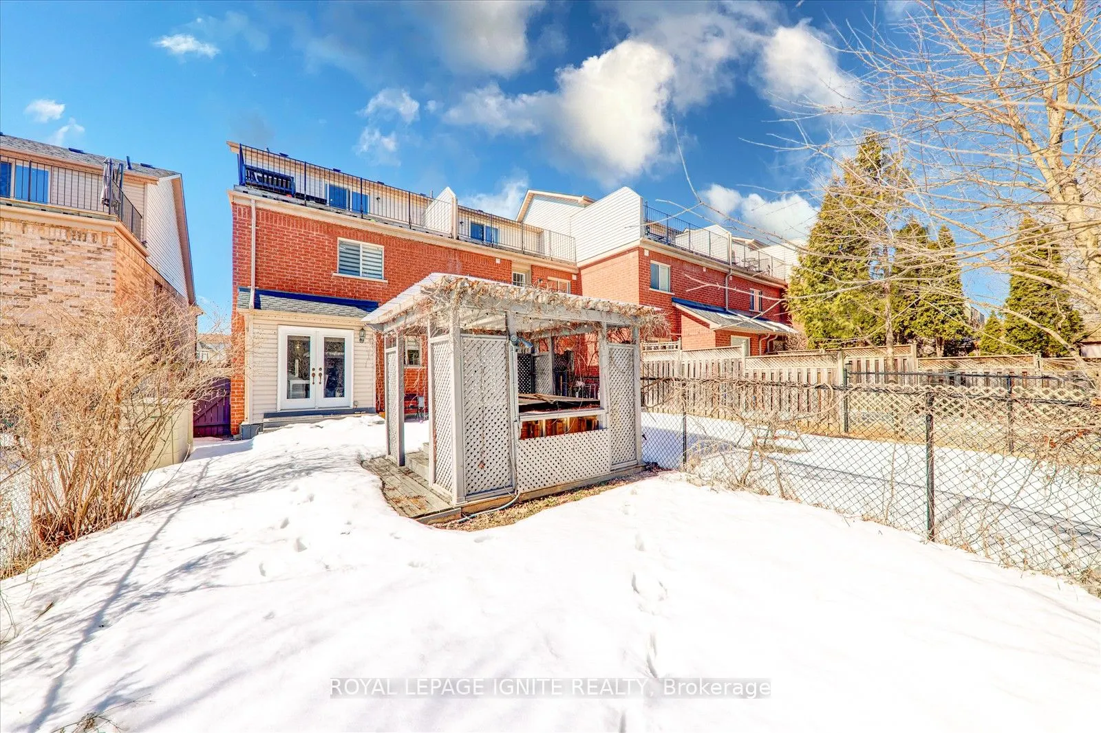355 Sparrow Circle