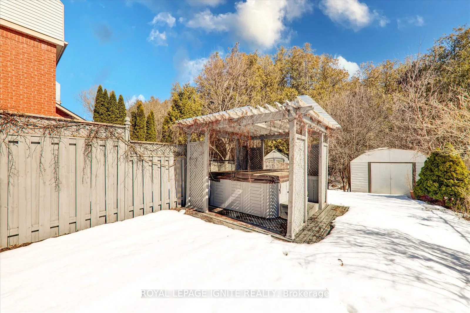 355 Sparrow Circle