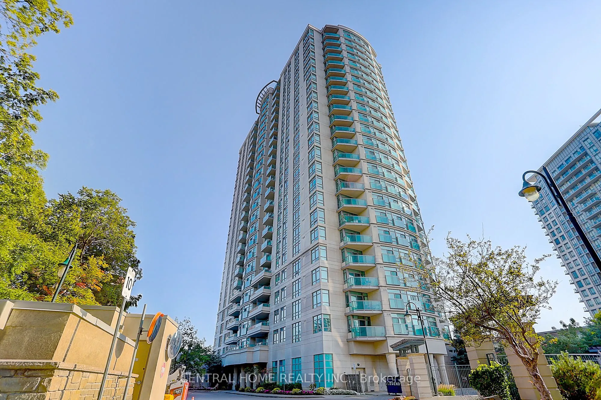 238 Bonis Avenue, #2721
