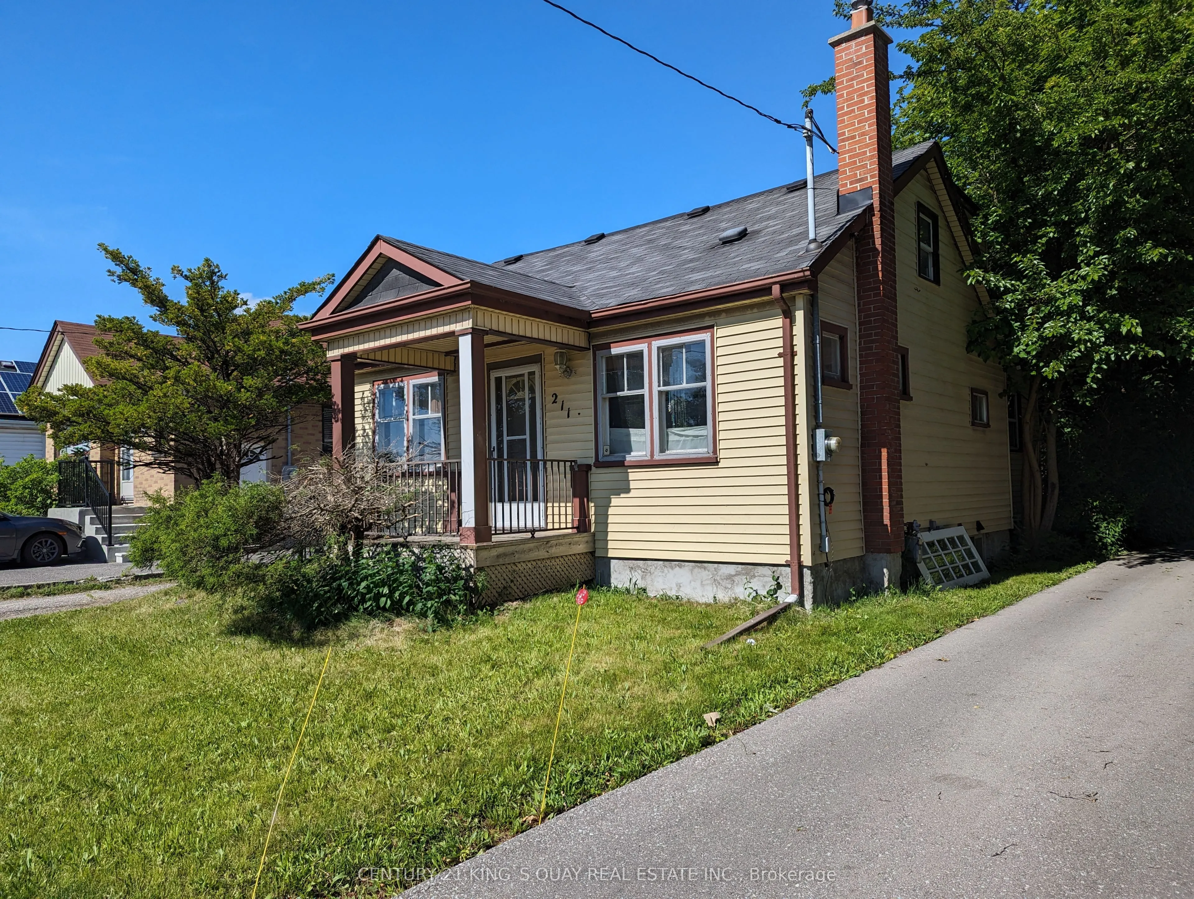 211 Park Road S