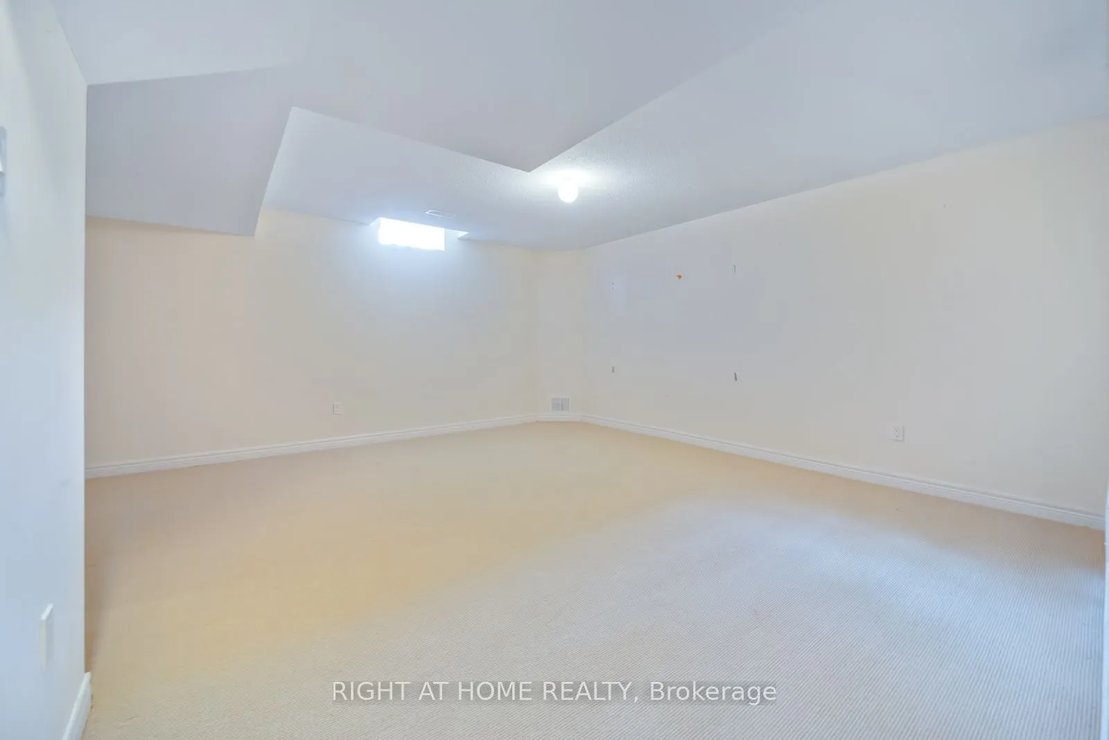 36 Snowling Drive