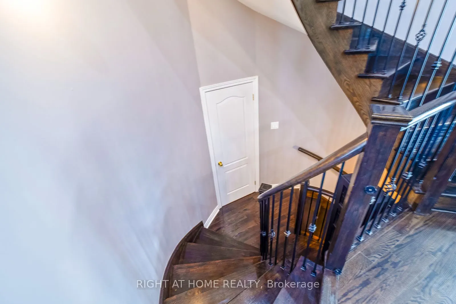 36 Snowling Drive