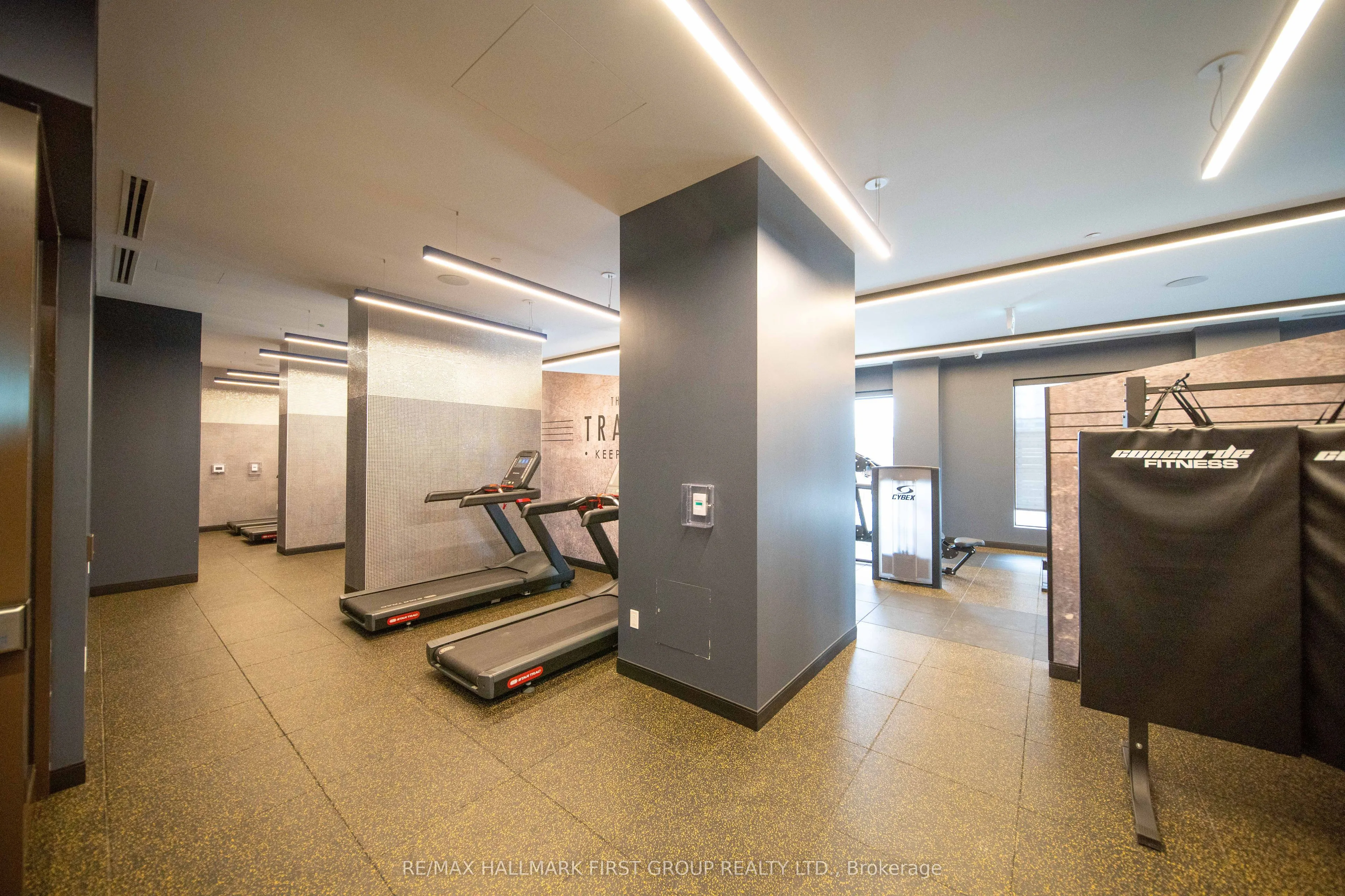 2550 Simcoe Street N, #1220