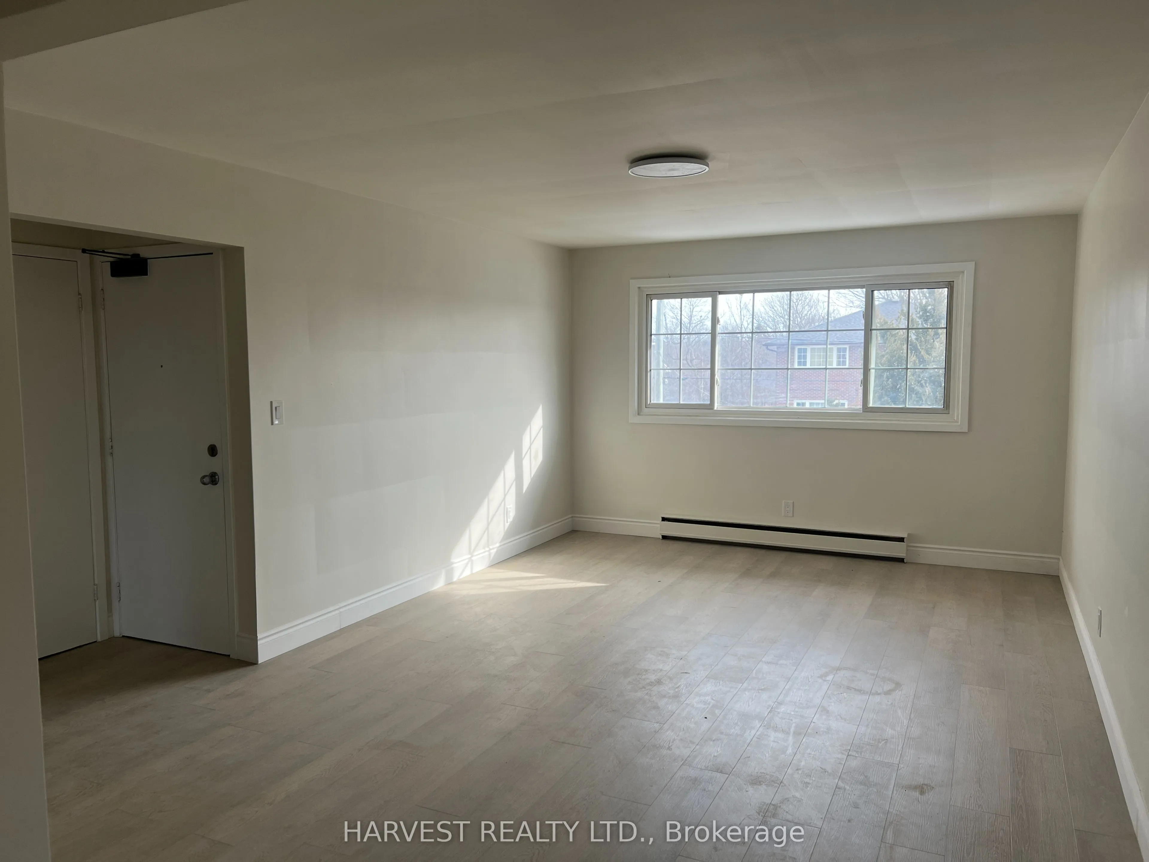 326 Surrey Drive