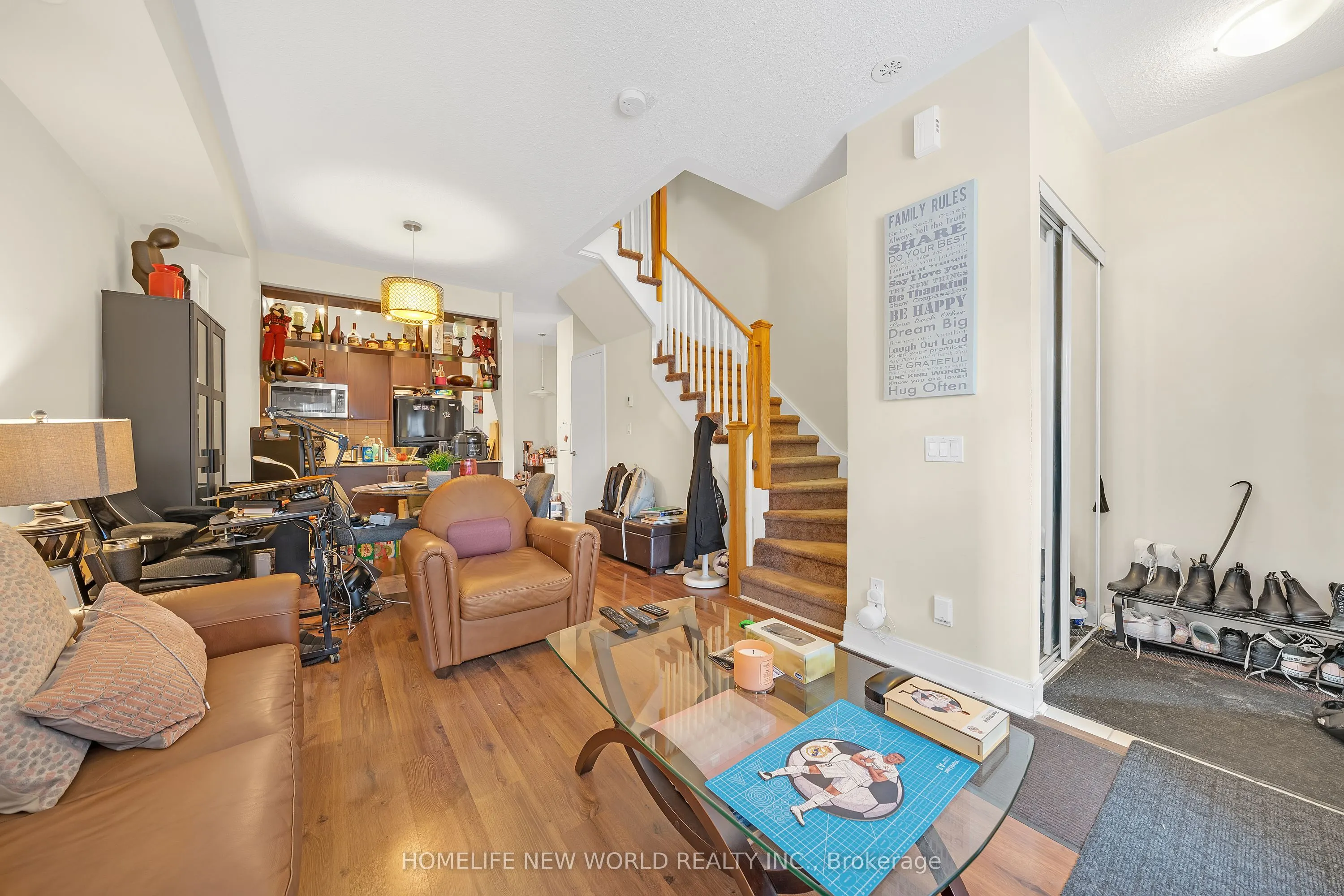 310 Village Green Square #14