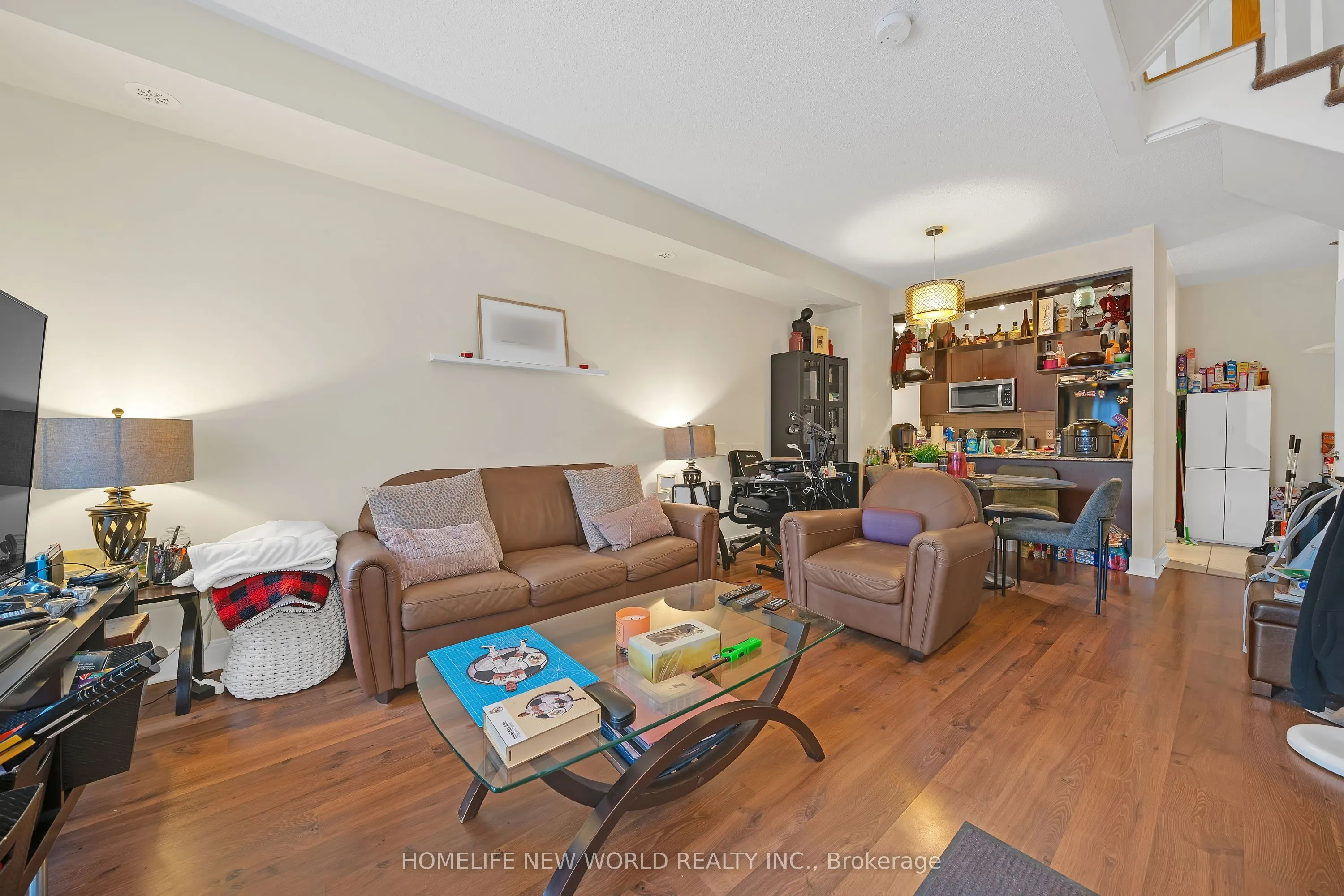 310 Village Green Square #14