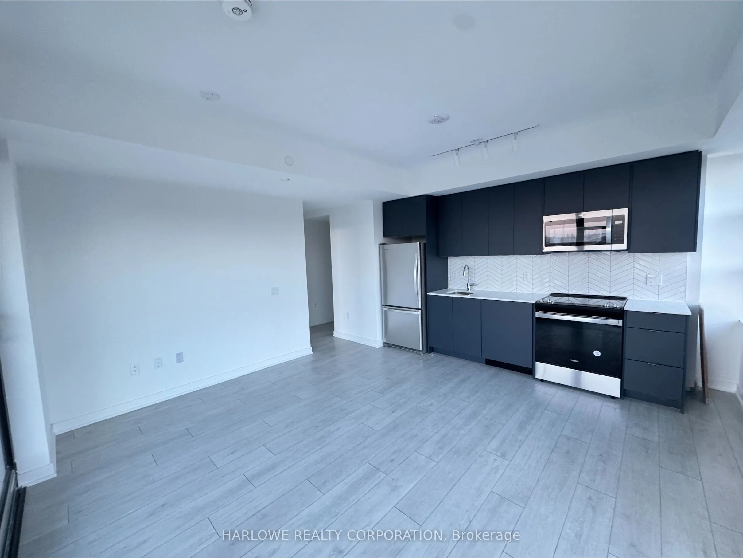 1614 Charles Street, #329 D
