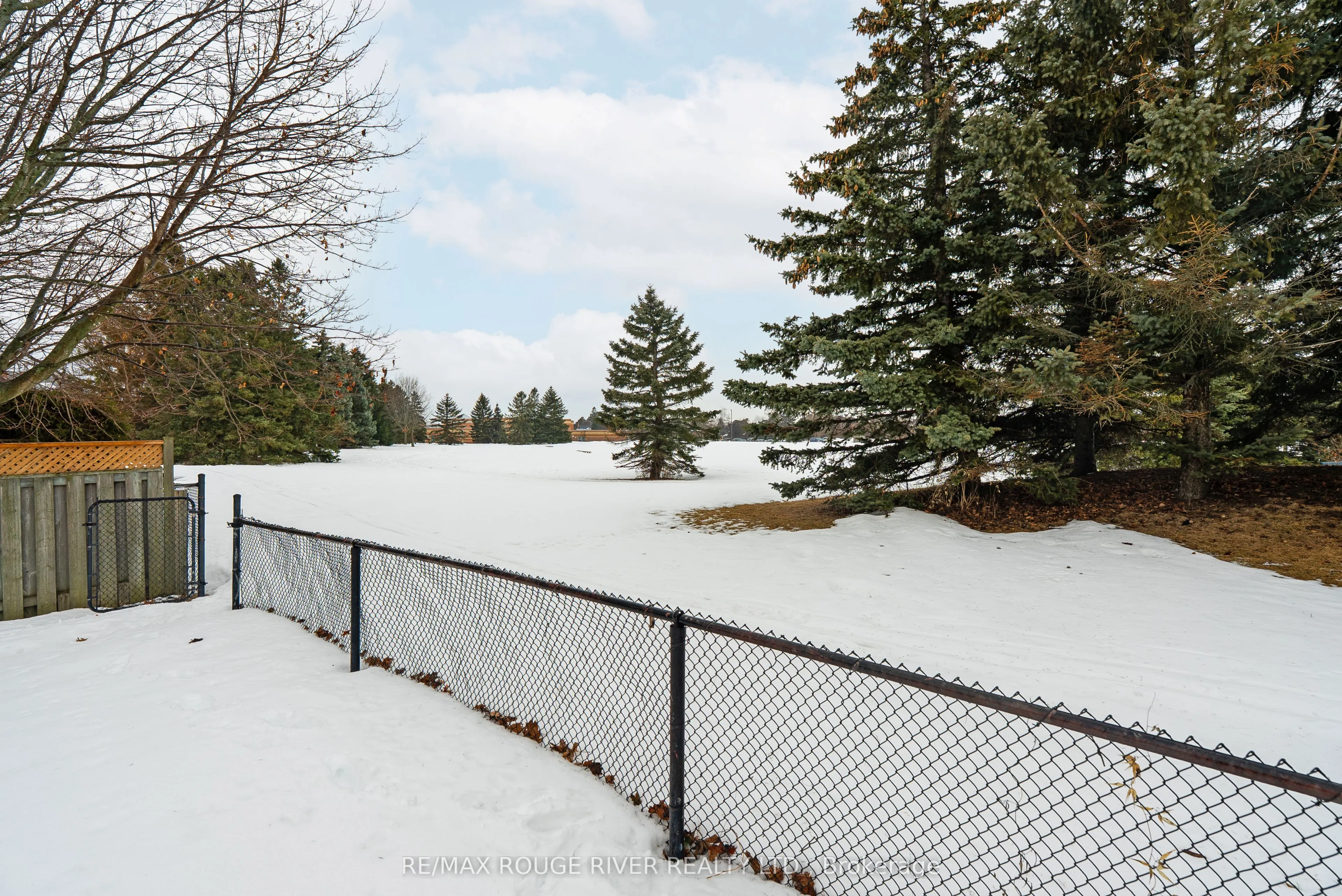 30 Willowbrook Drive