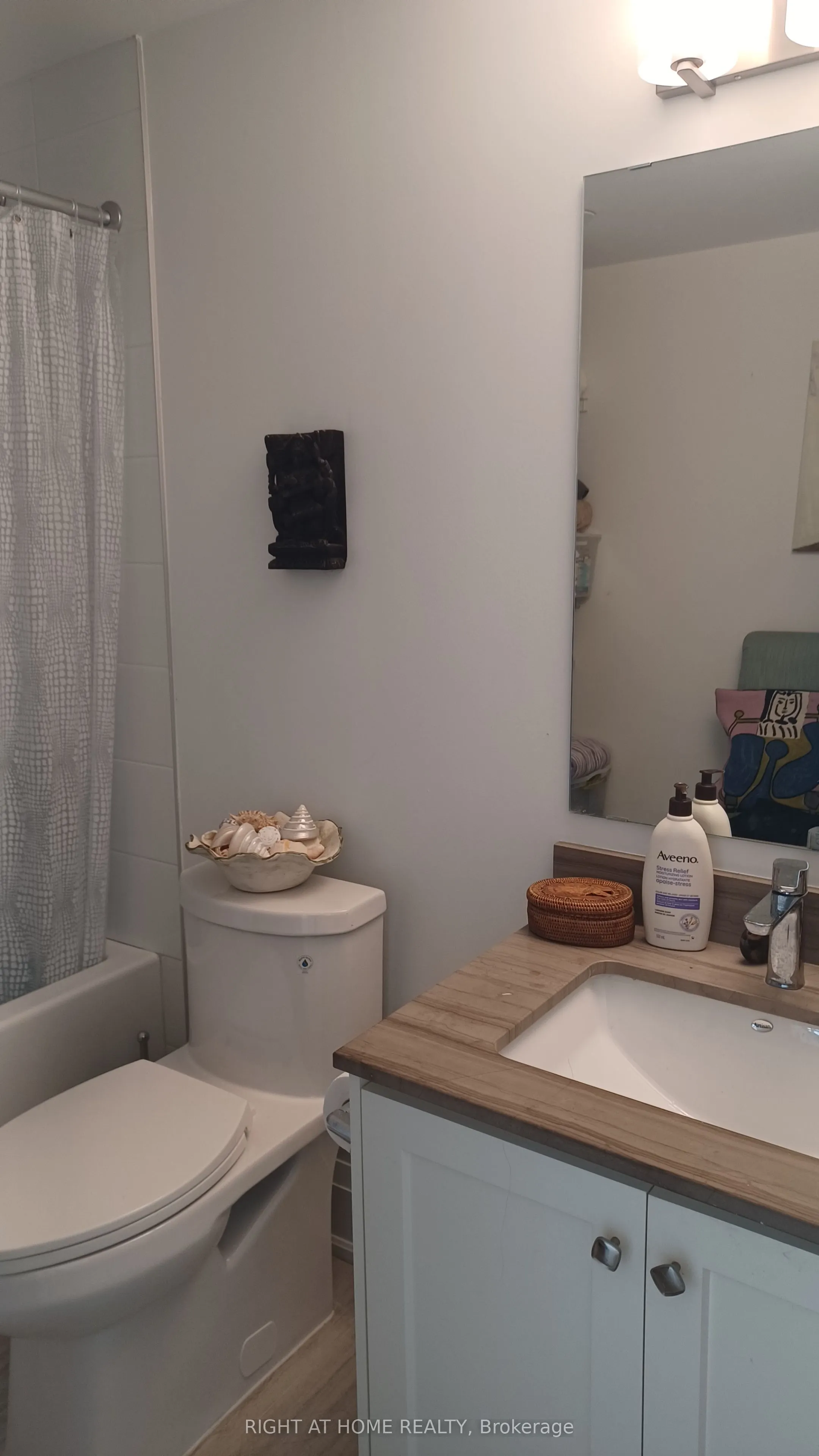 1400 Kingston Road #501