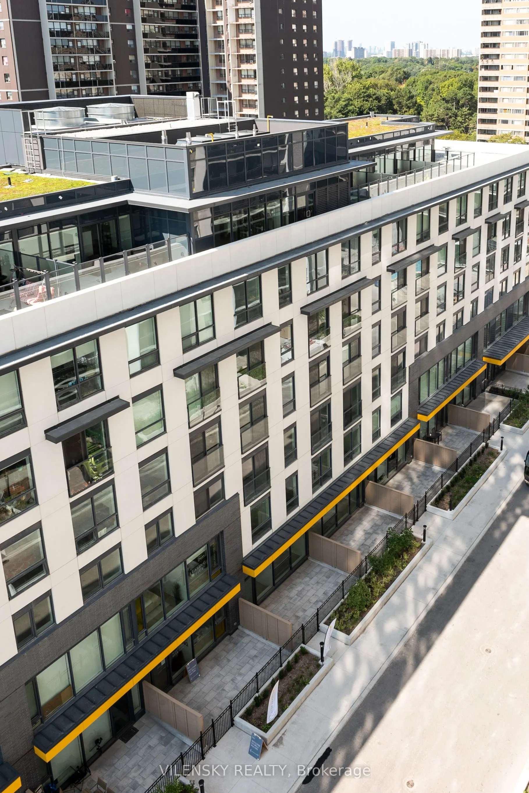 94 Eastdale Avenue, #318