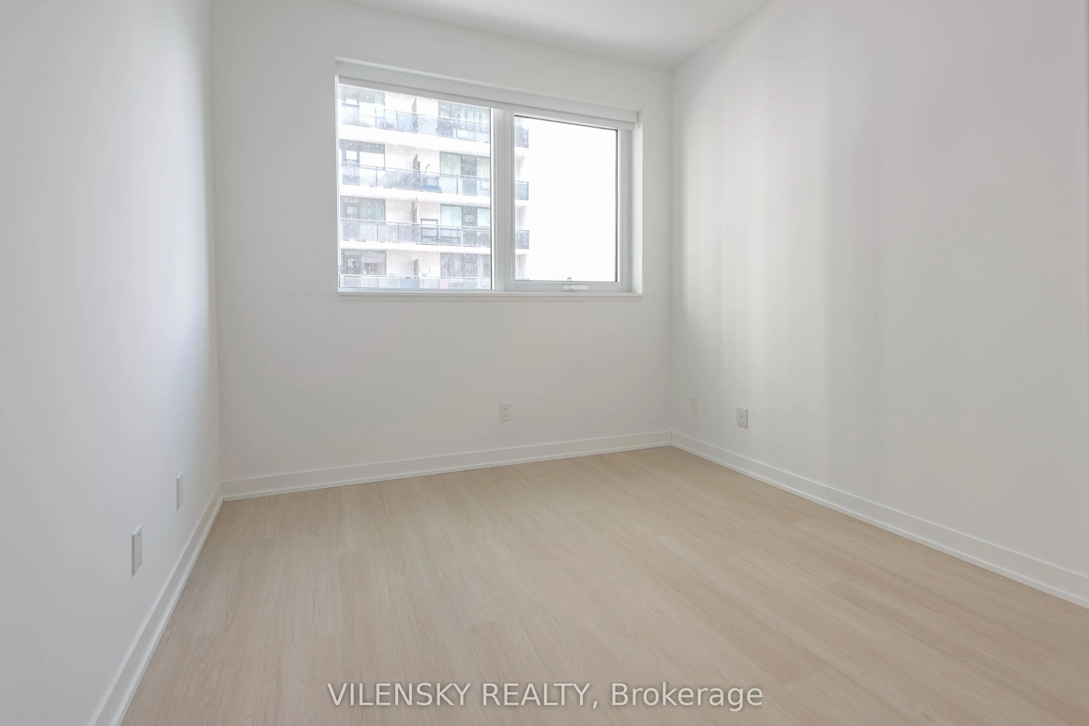 94 Eastdale Avenue, #318