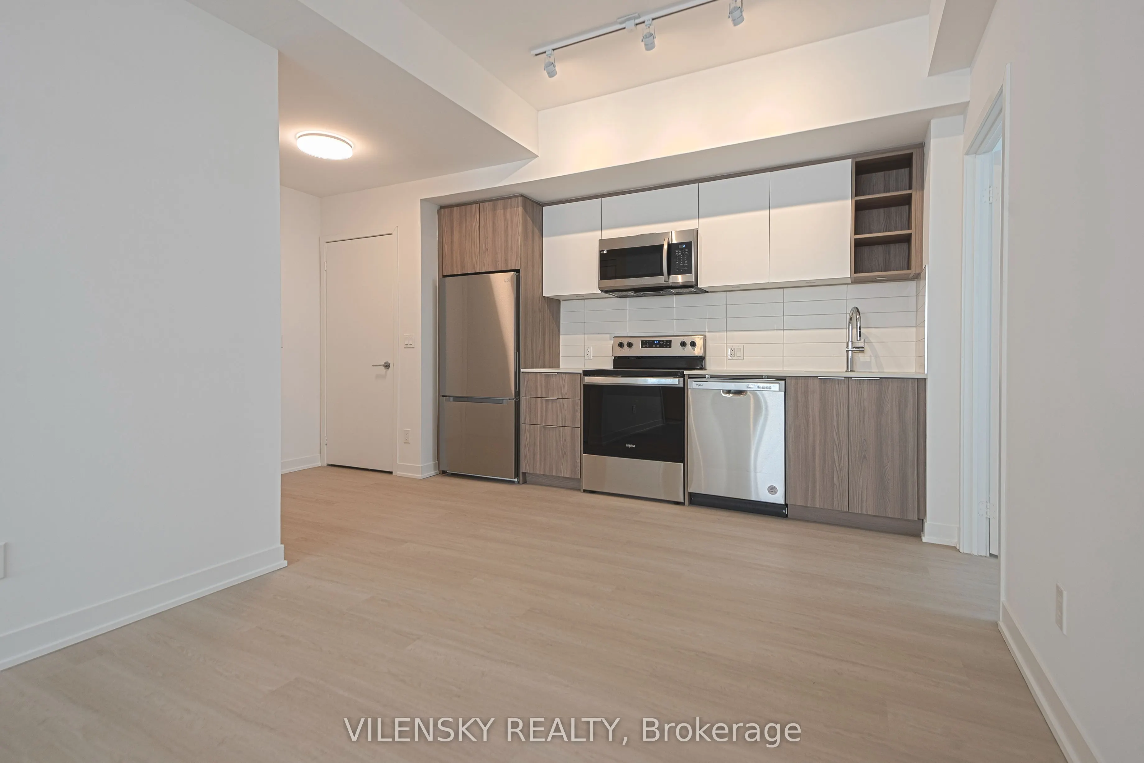 94 Eastdale Avenue, #318