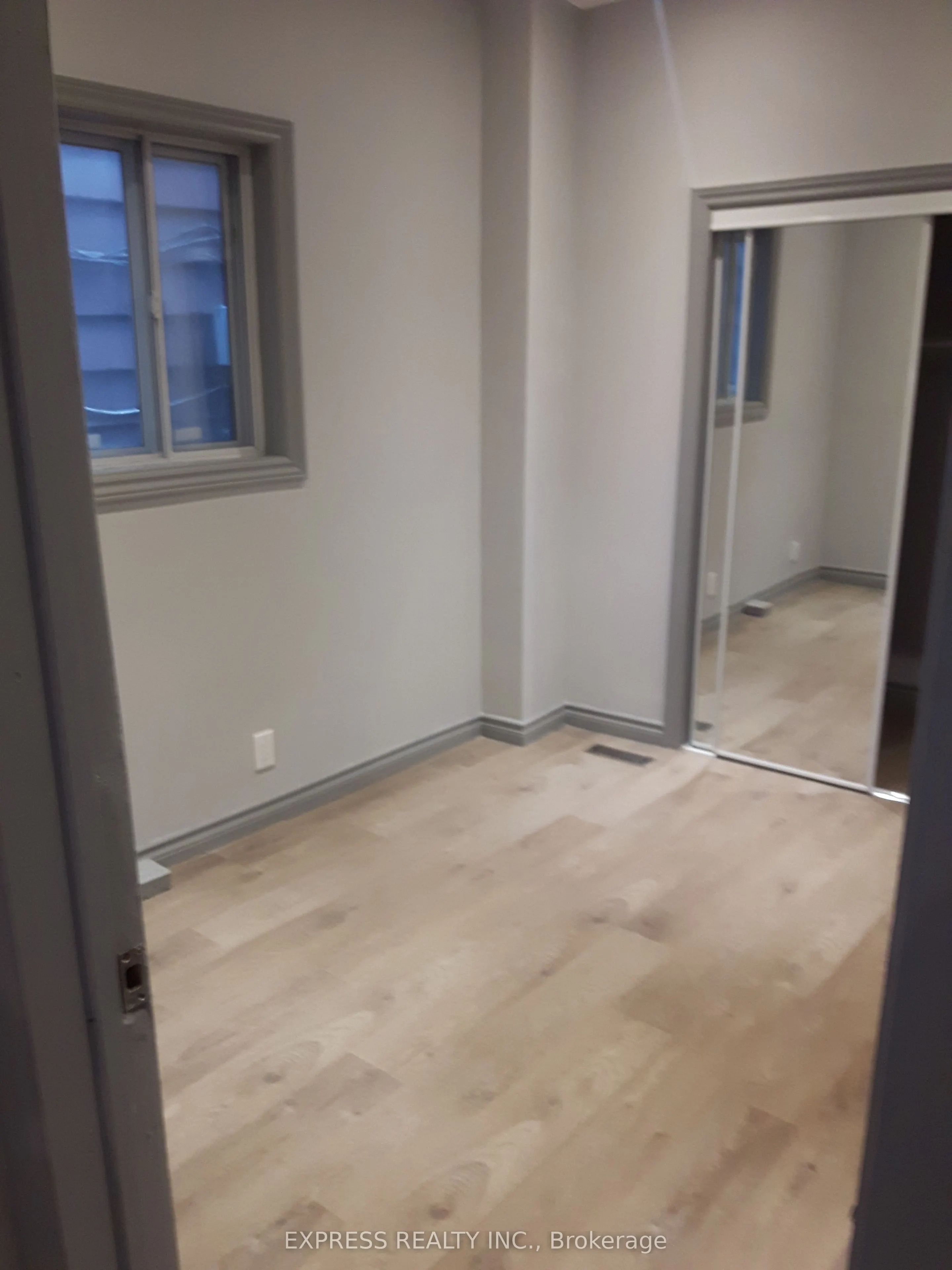 304 Broadview Avenue E, #Upper