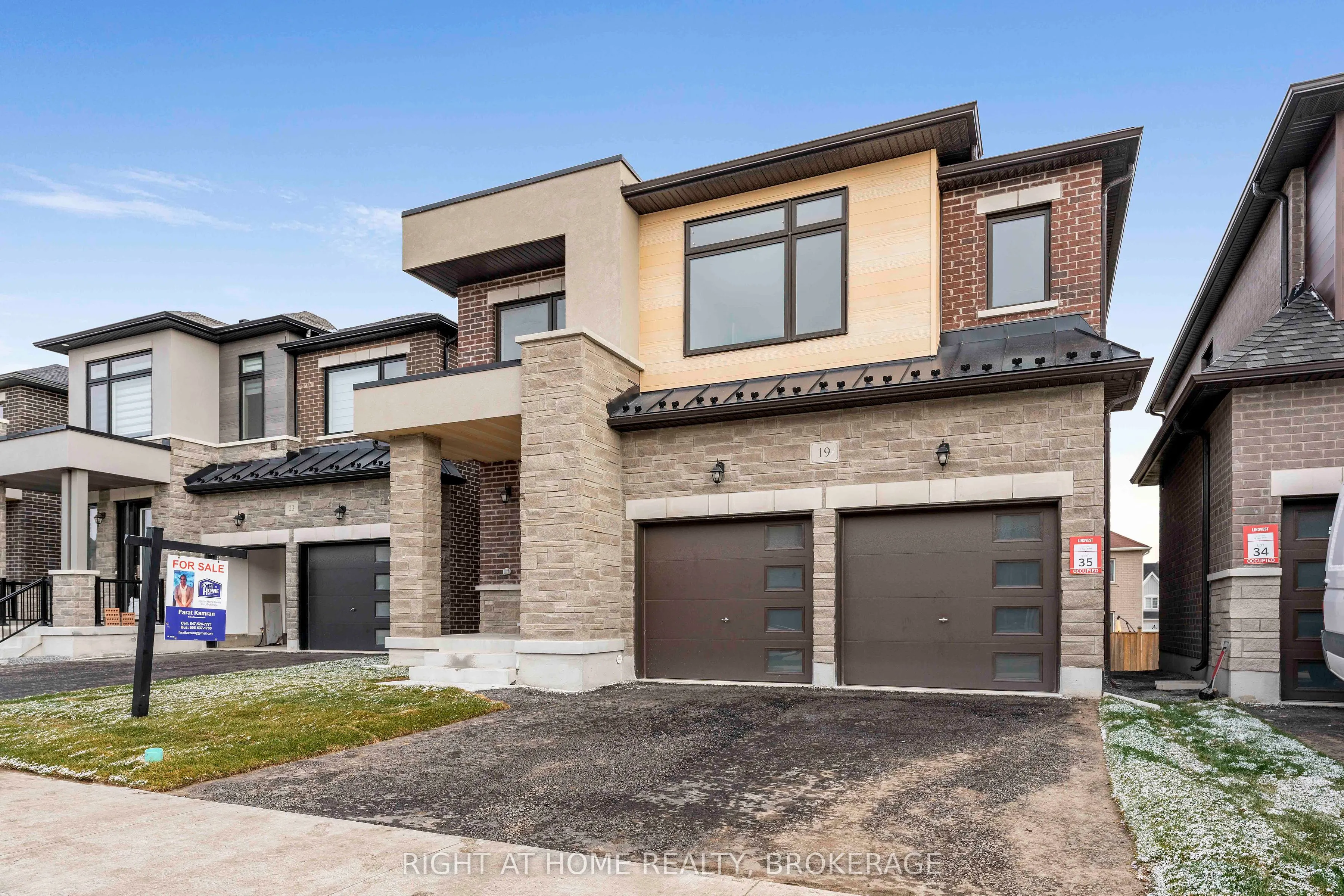 19 HOAD Street