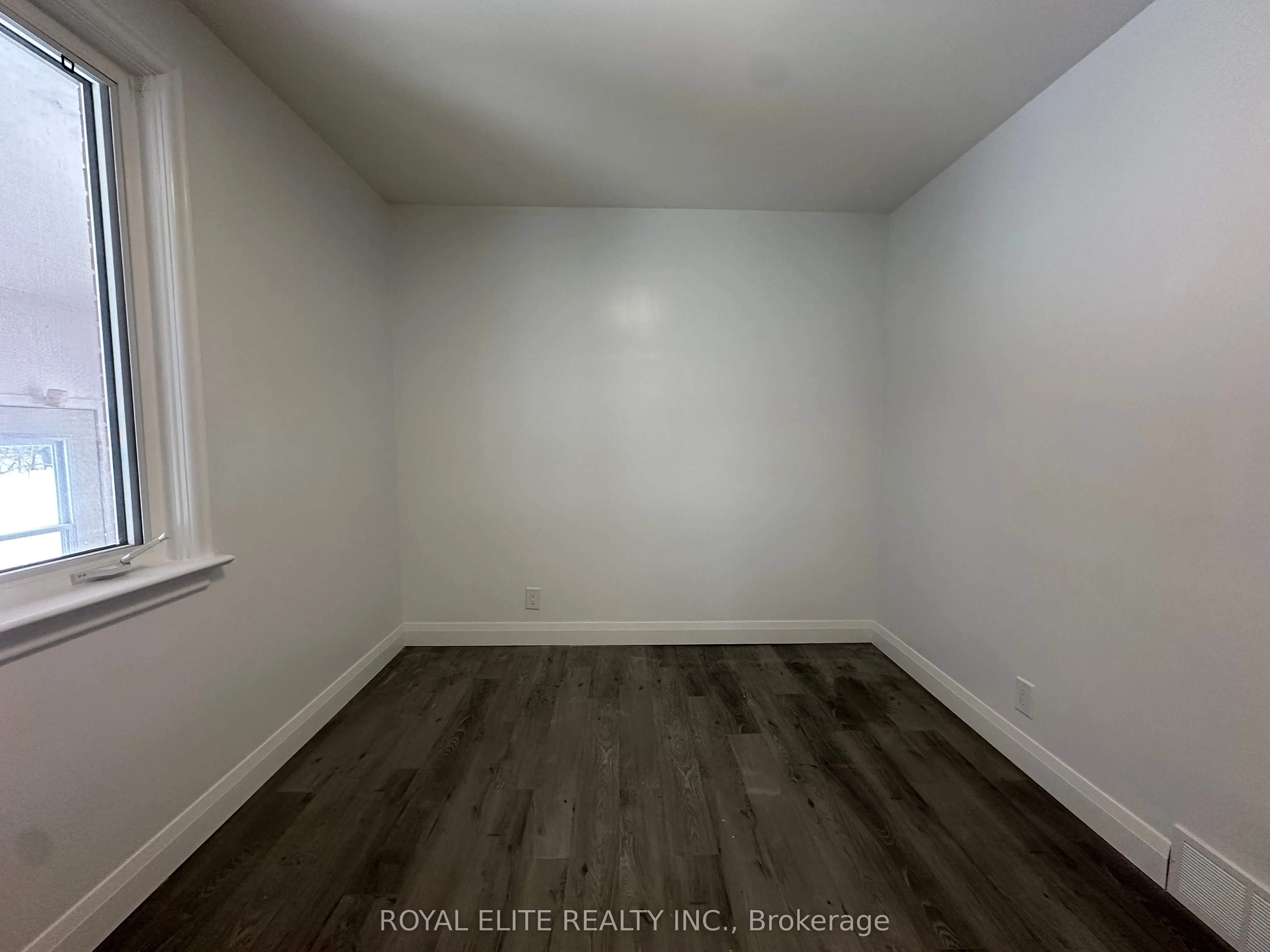 19 Montgomery Avenue, #MAIN