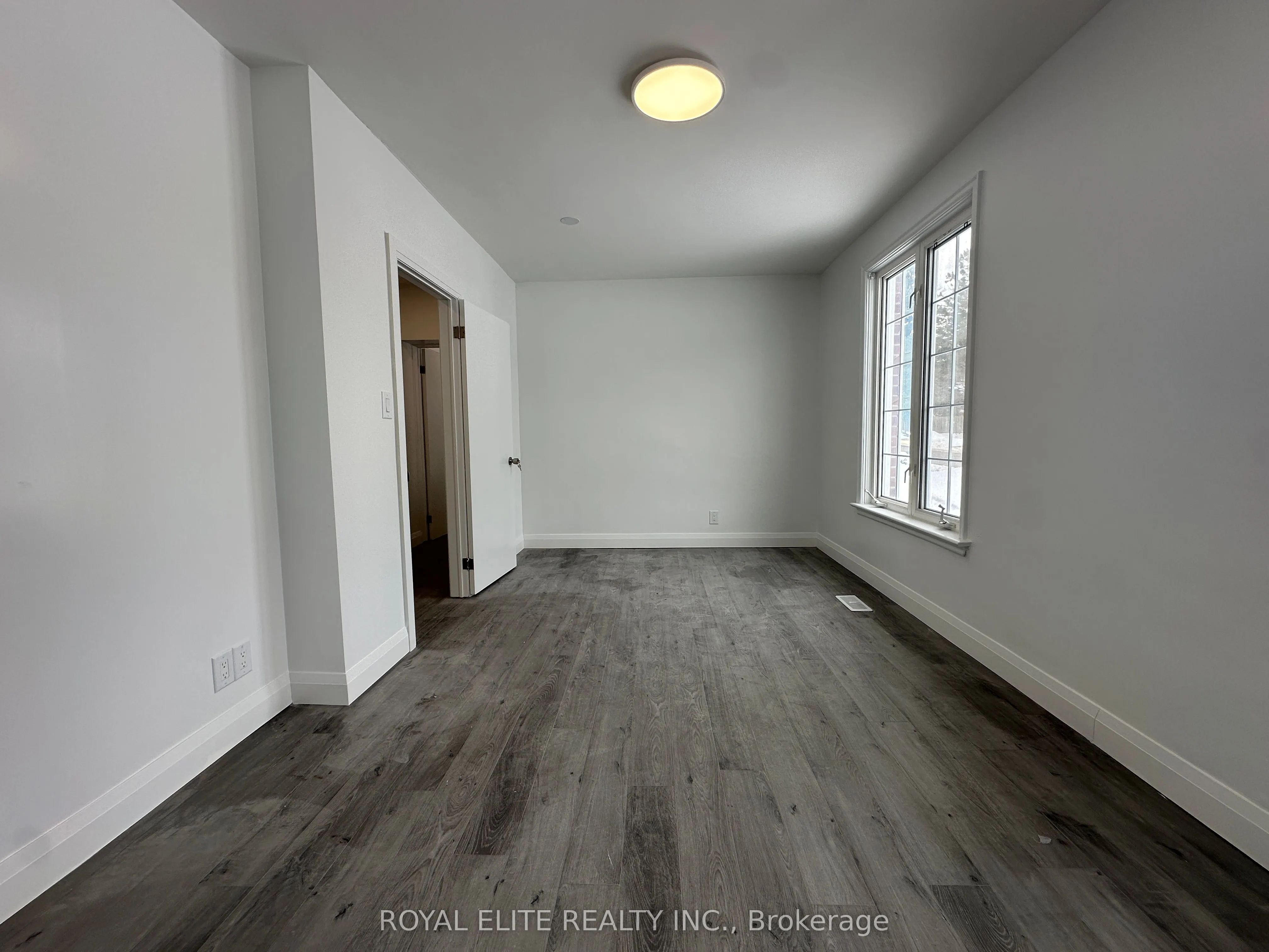 19 Montgomery Avenue, #MAIN