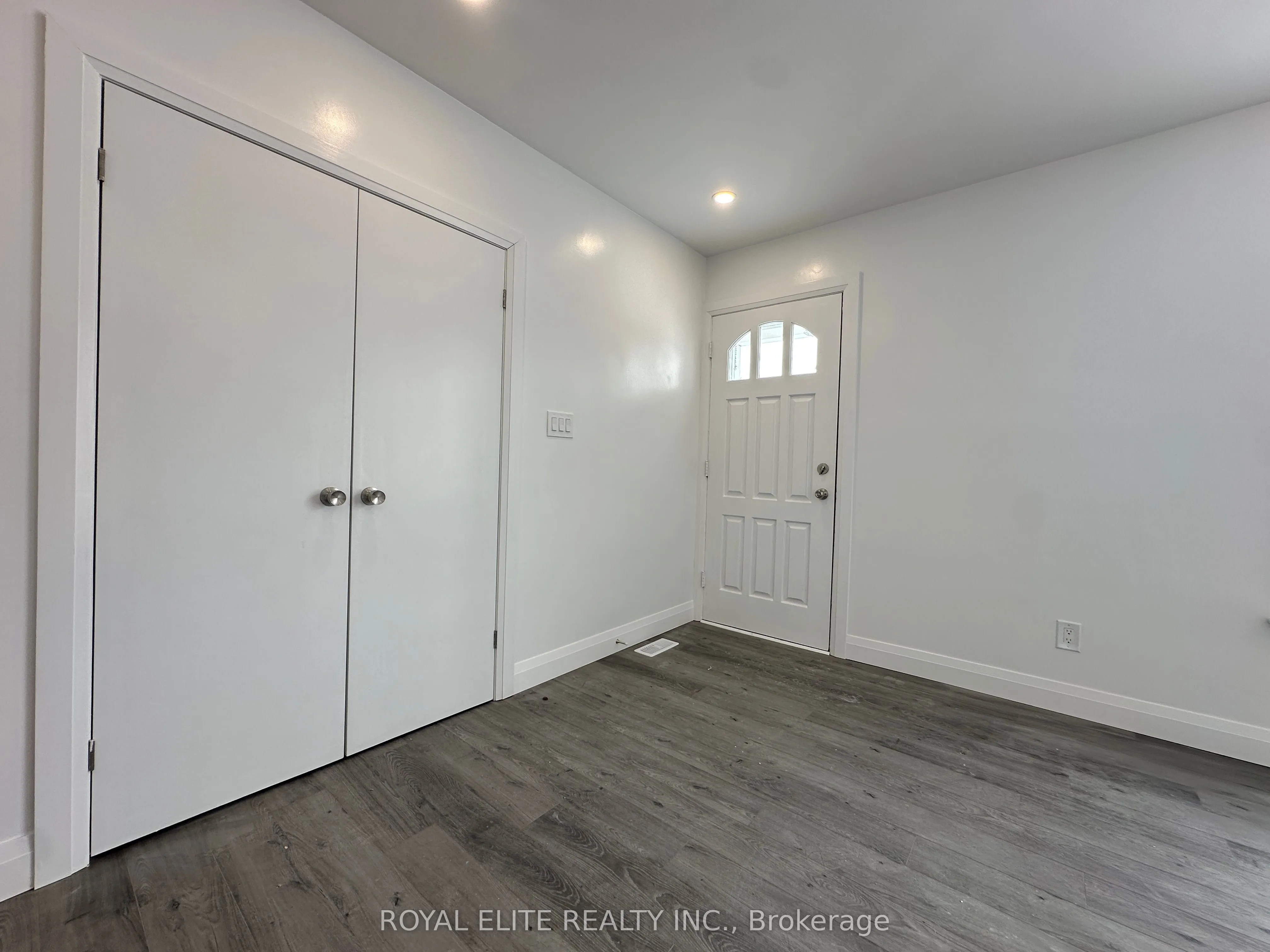 19 Montgomery Avenue, #MAIN