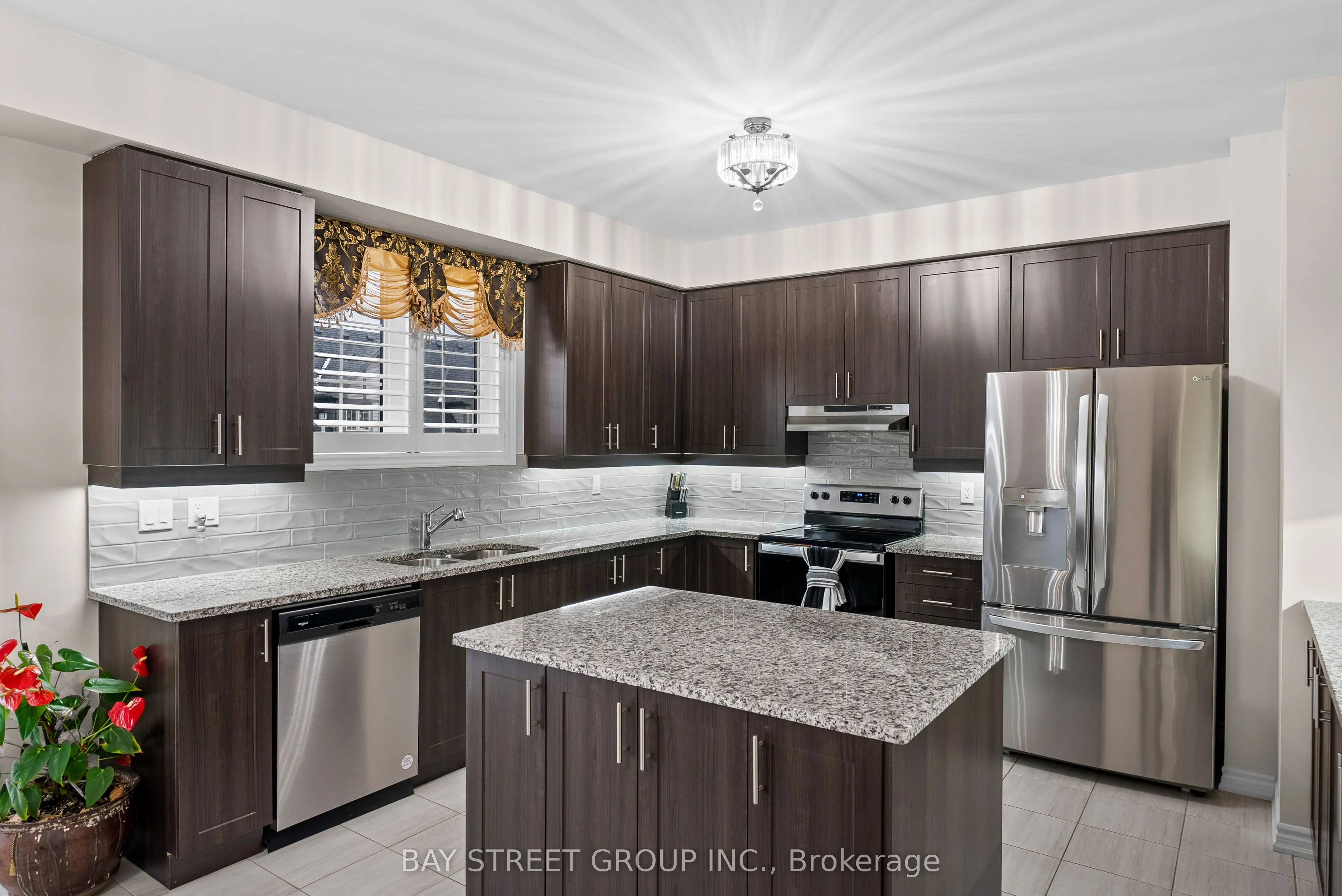 310 Coronation Road