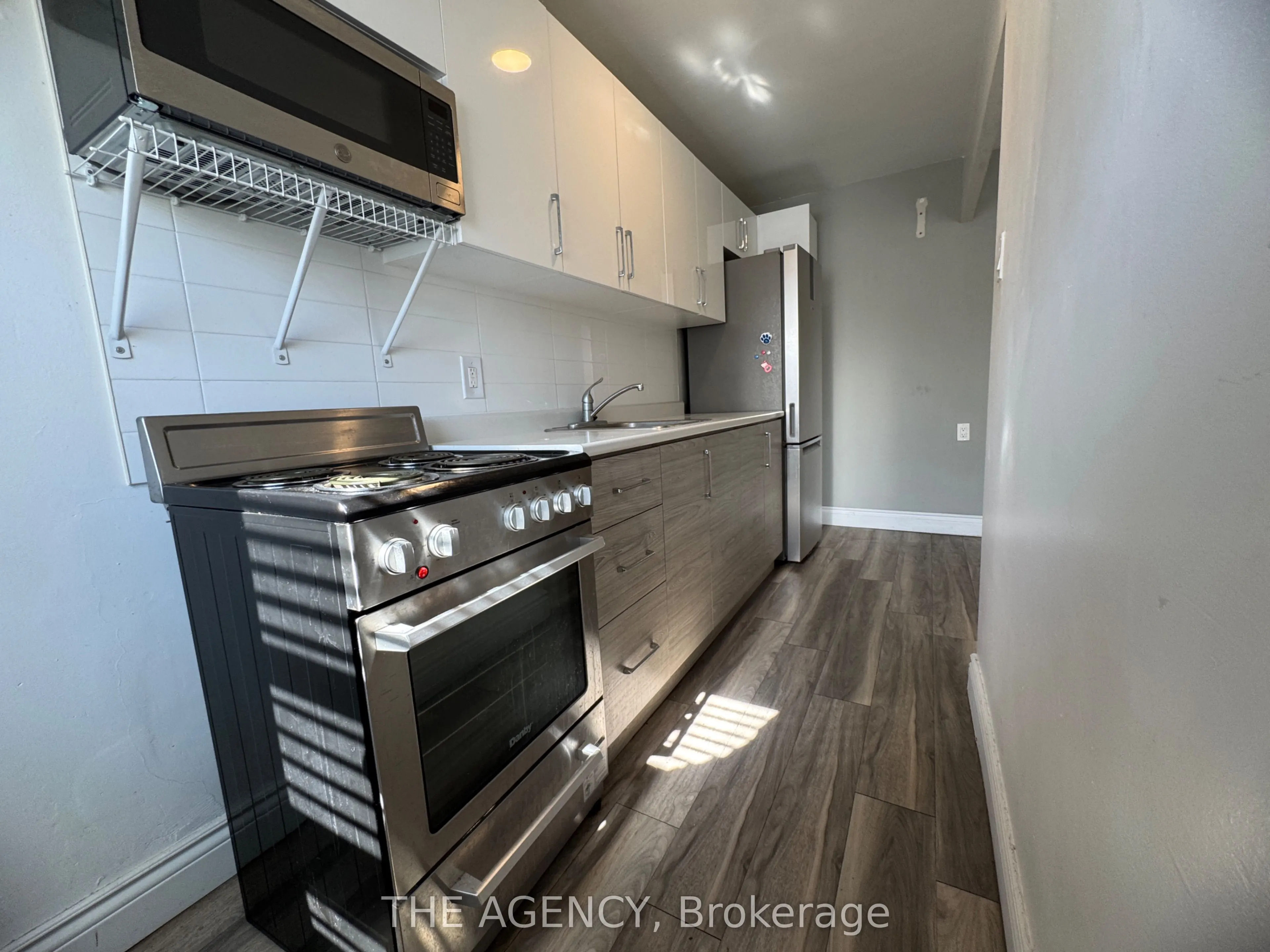 852 Broadview Avenue, #305