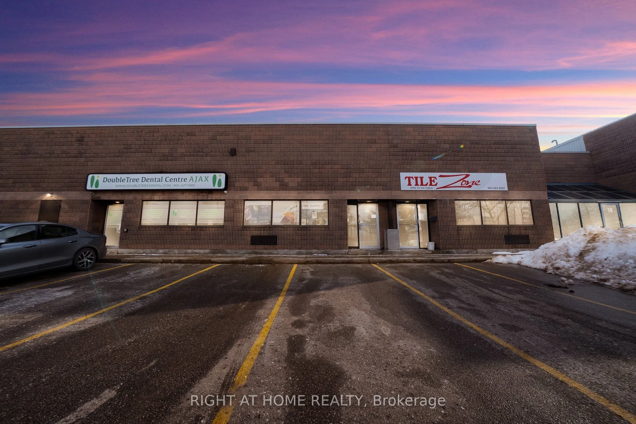 520 Westney Road S, #16