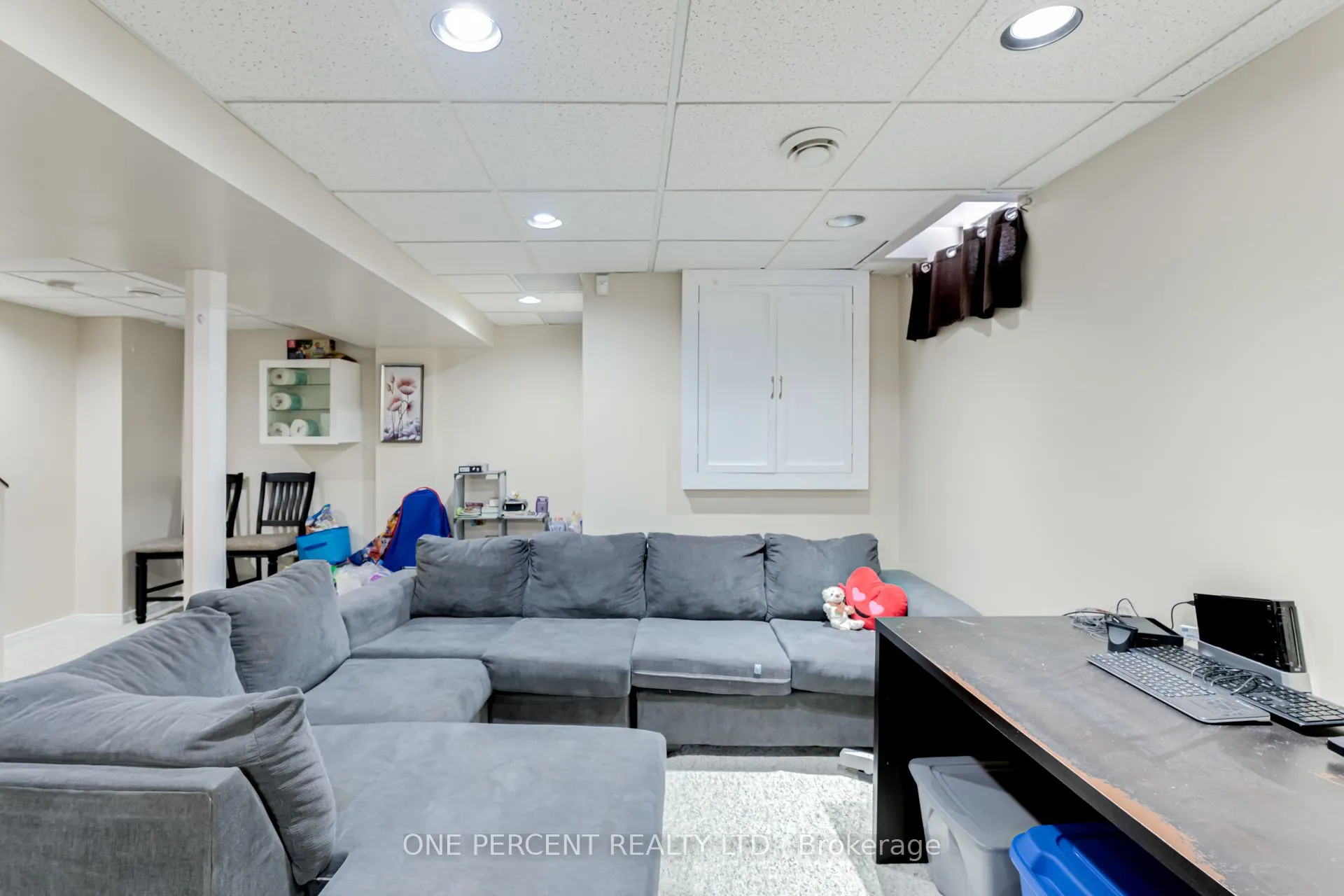 1624 Canadore Crescent