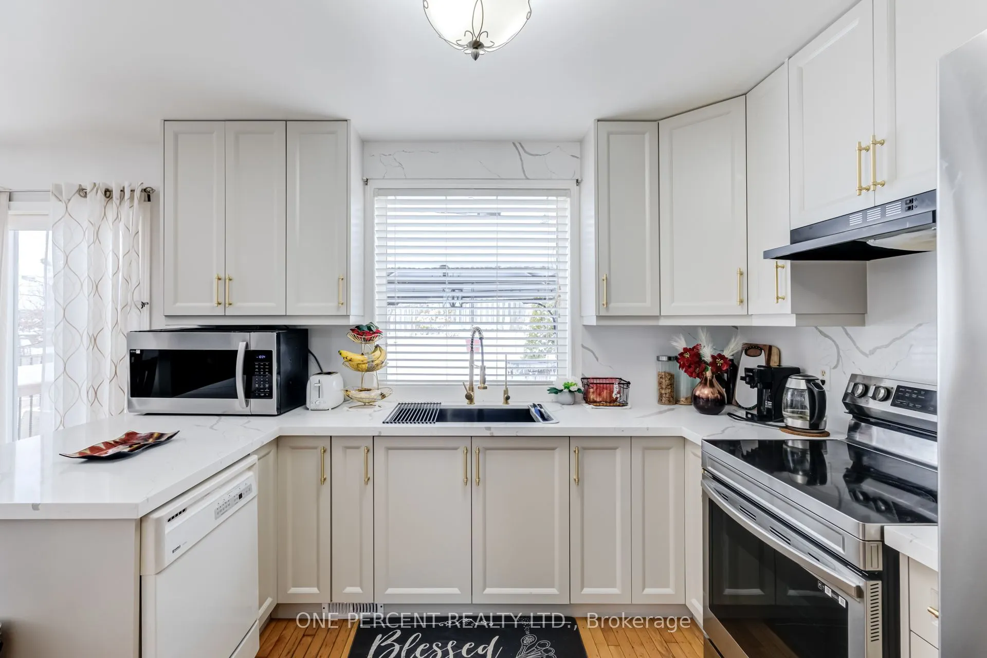 1624 Canadore Crescent