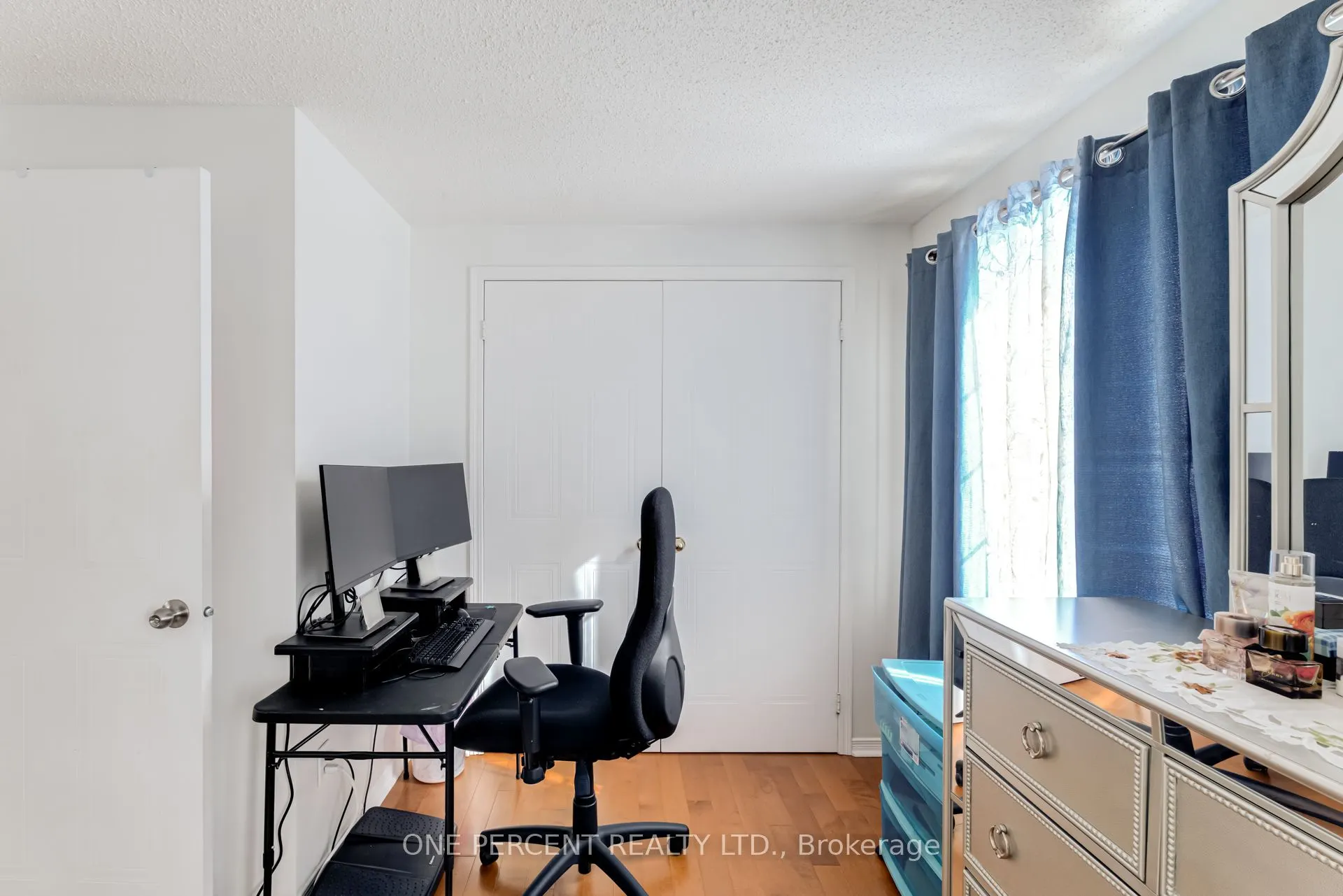 1624 Canadore Crescent
