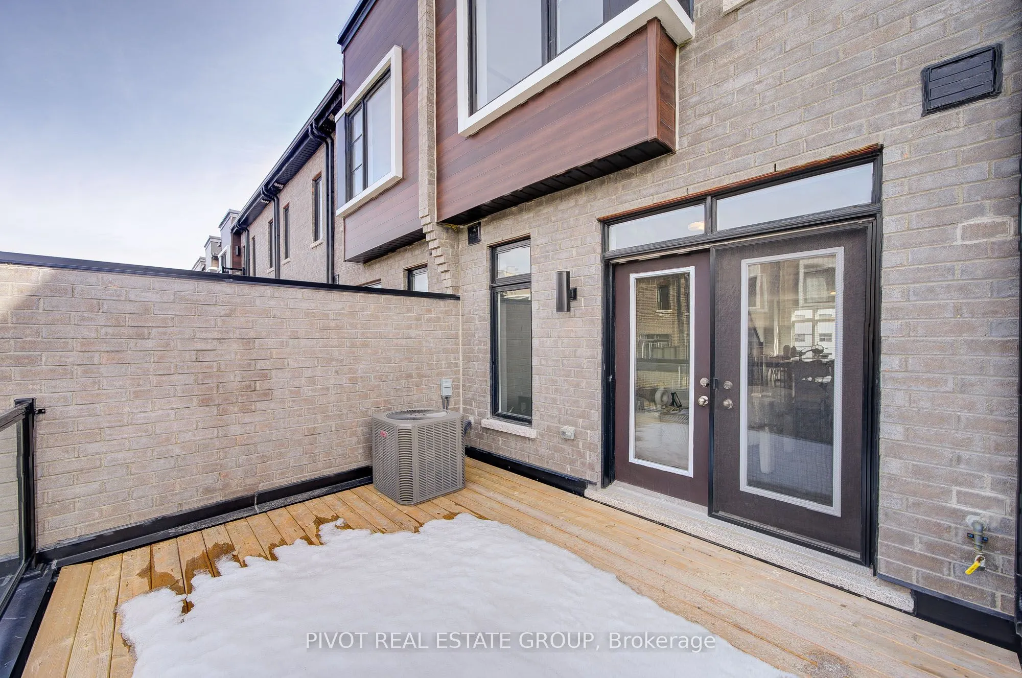 24 Akil Thomas Gardens