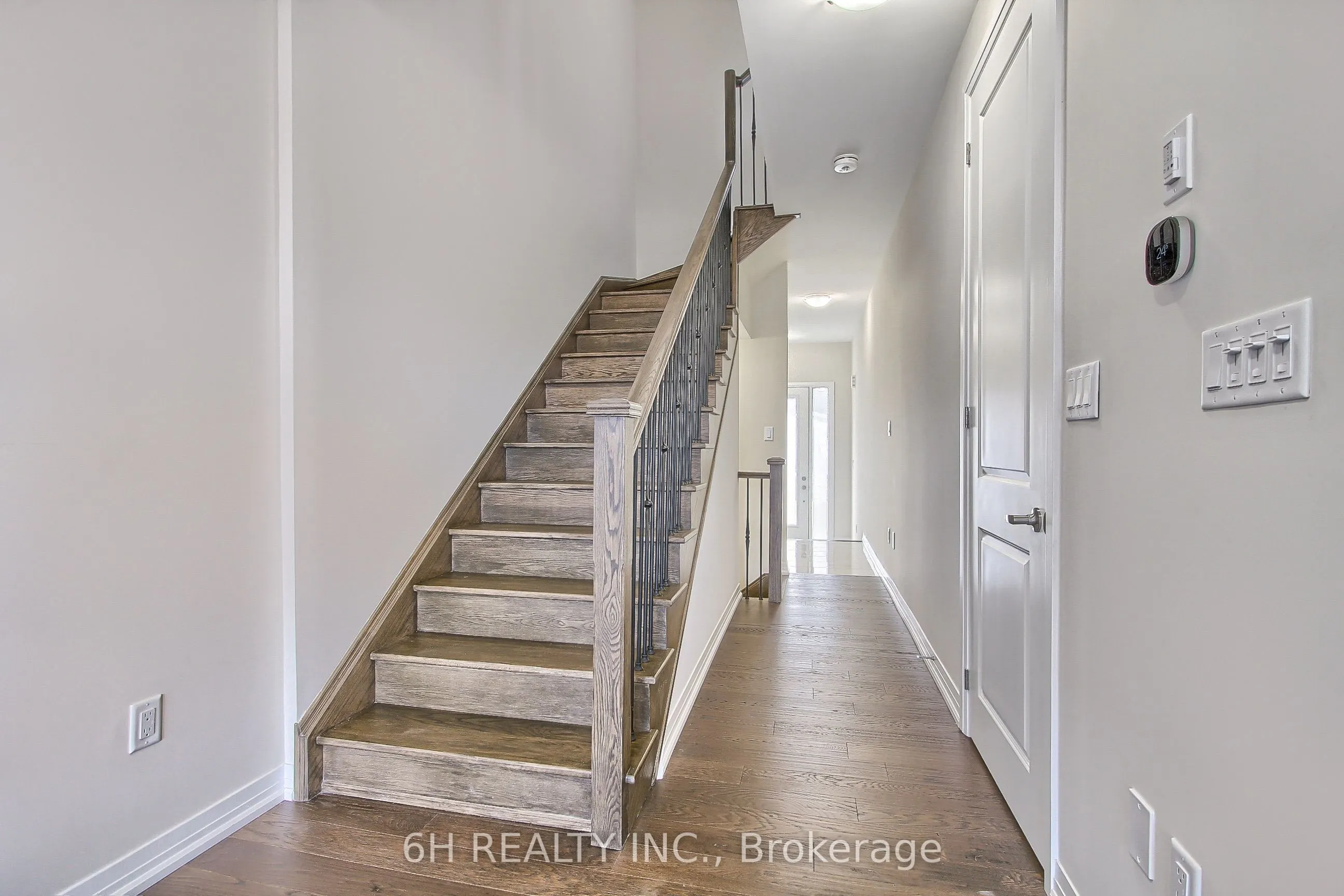 2616 Hibiscus Drive