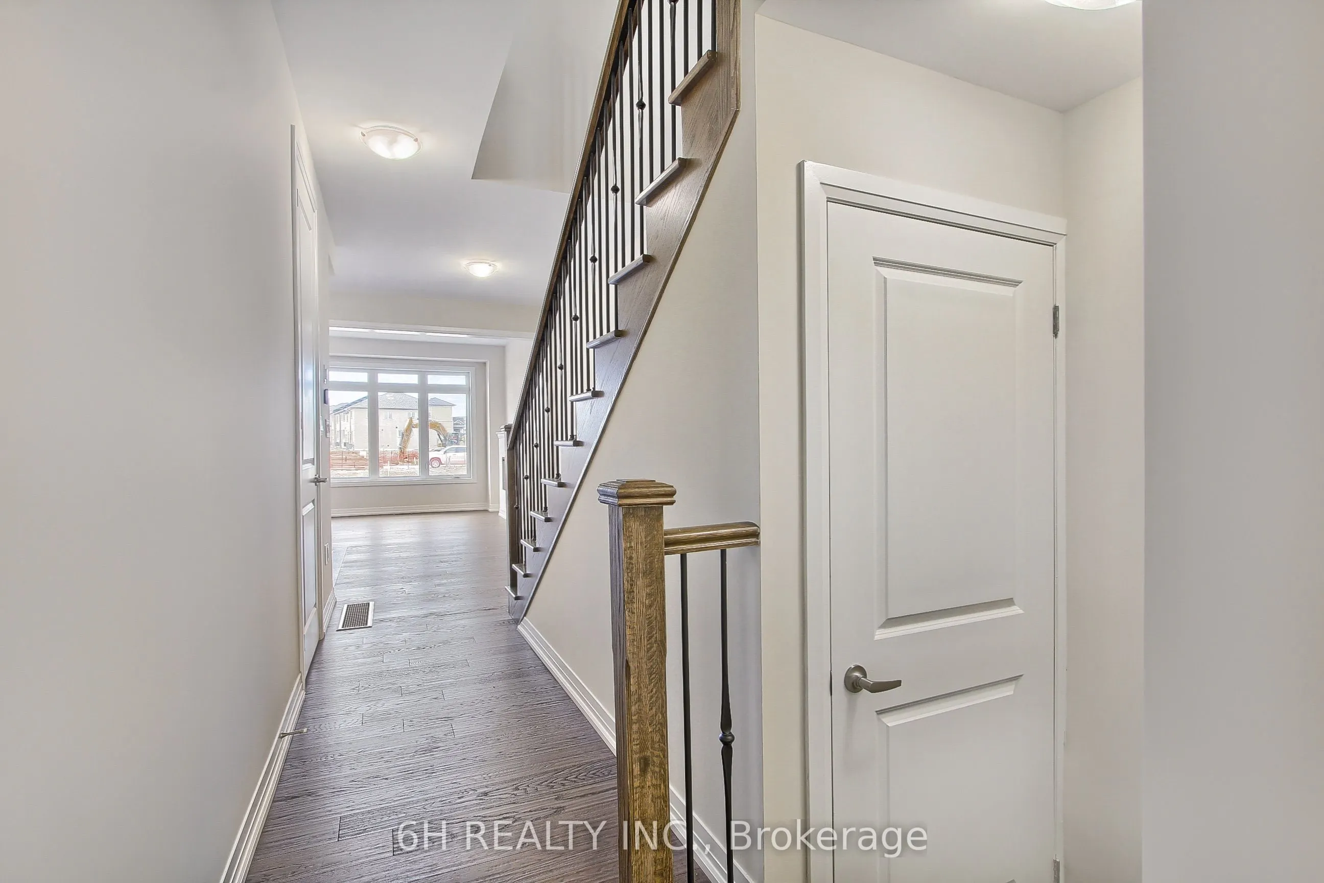 2616 Hibiscus Drive