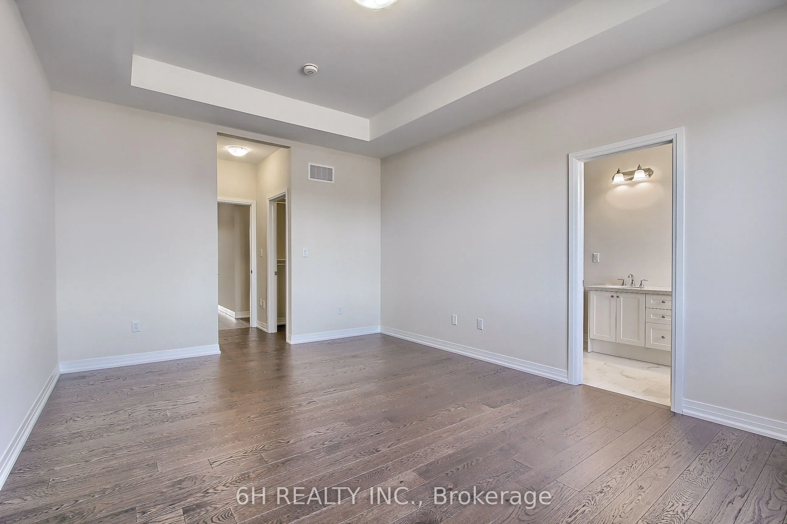 2616 Hibiscus Drive
