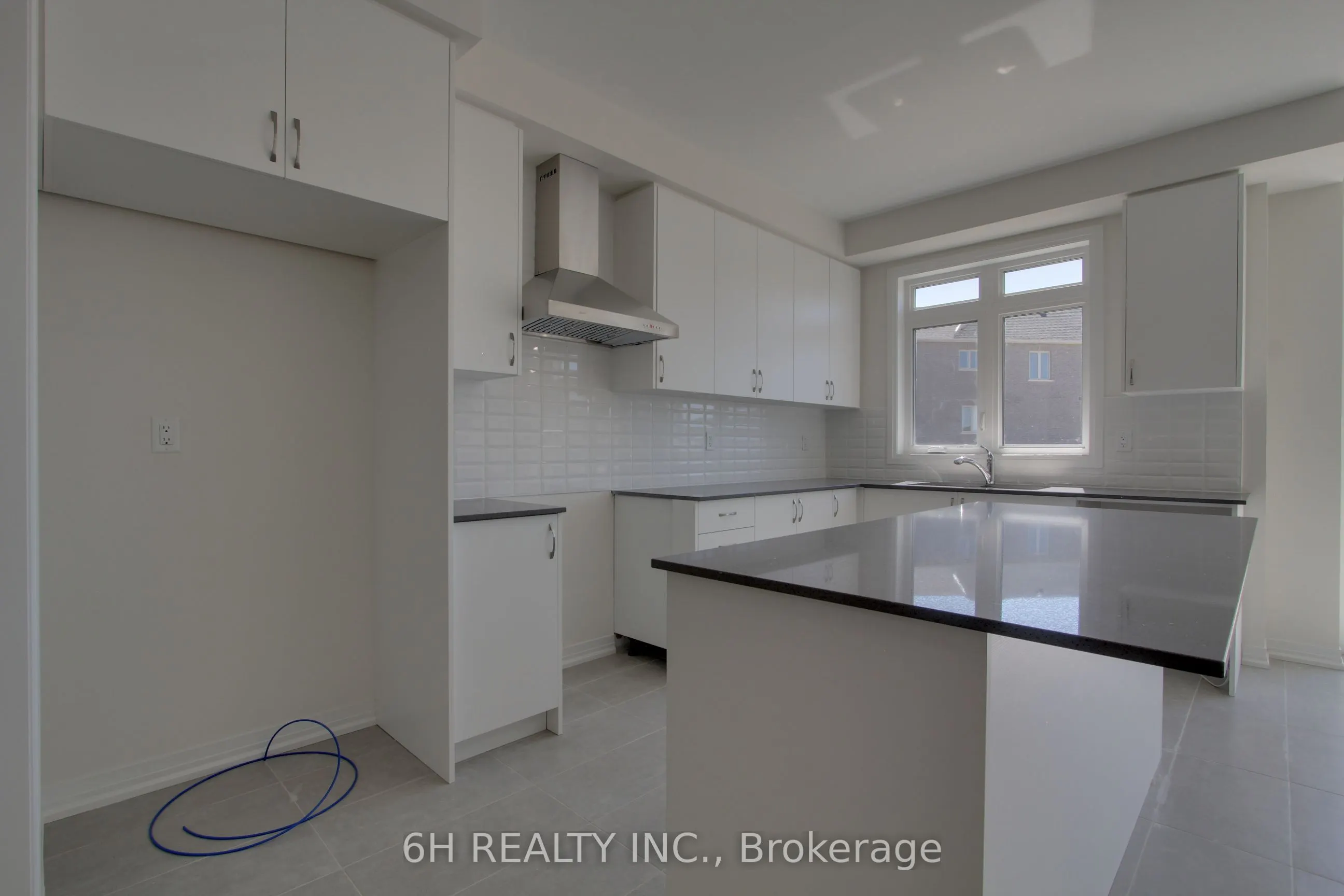 2608 Hibiscus Drive